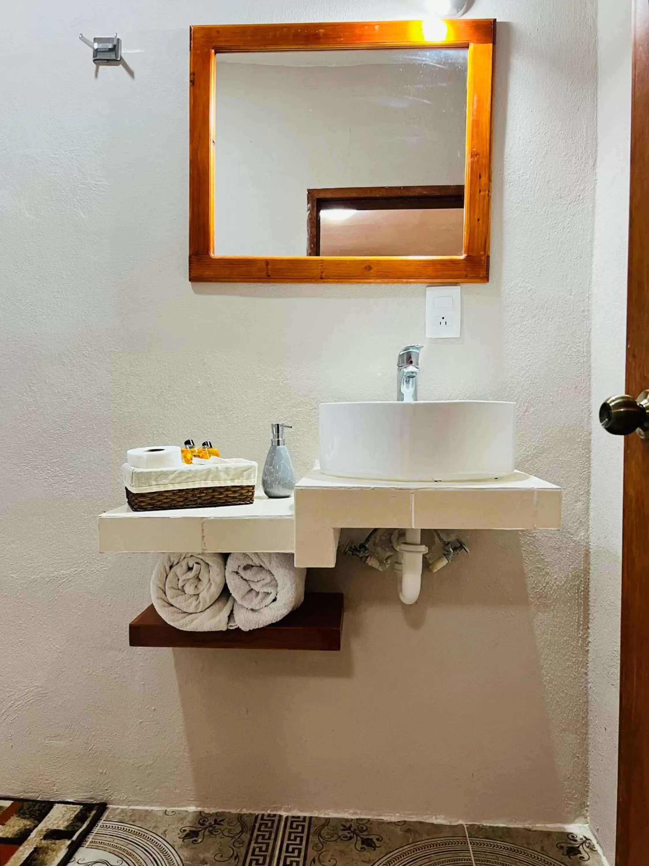 Bathroom in CASA VICTORIA