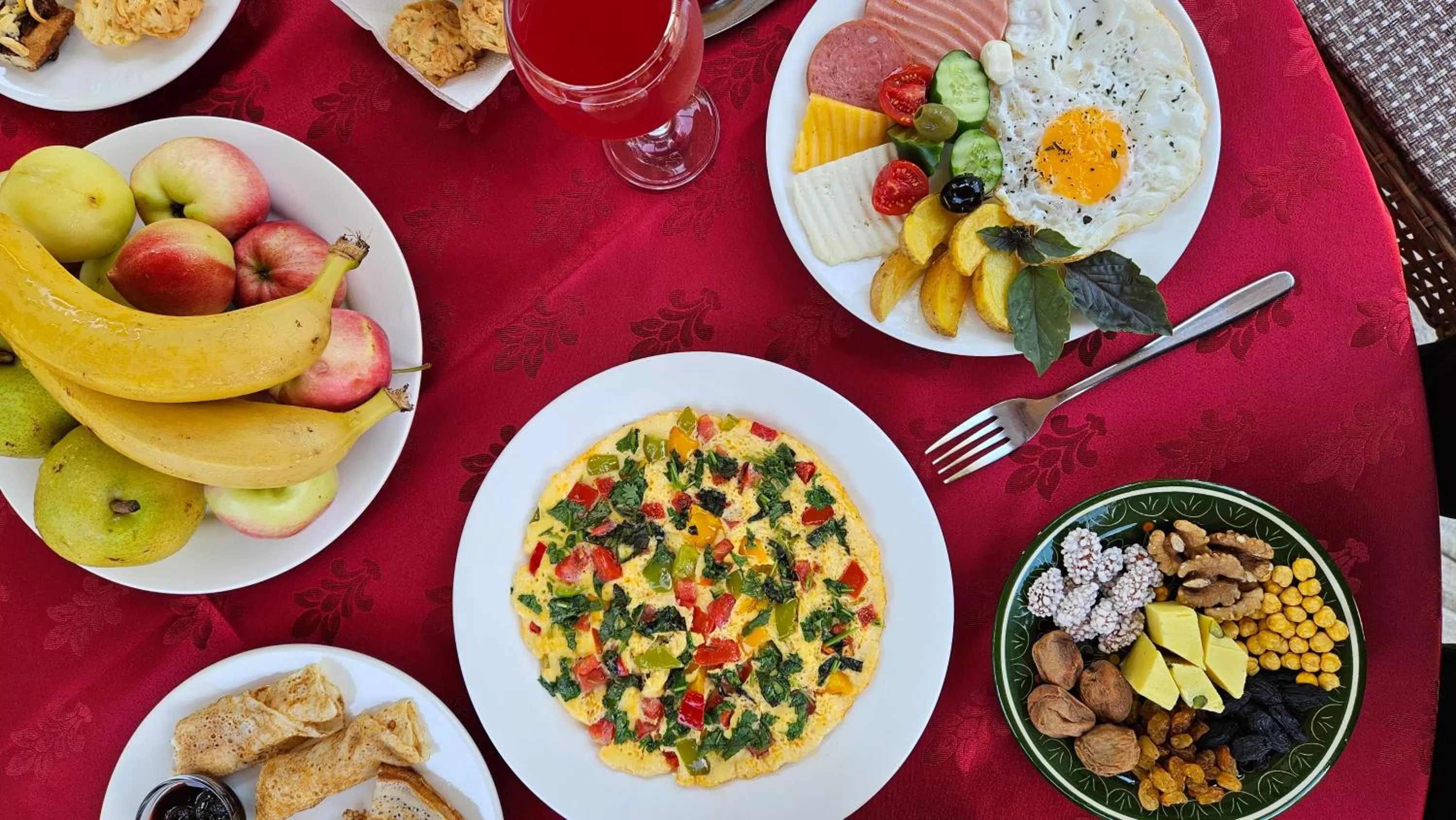 Restaurant/places to eat in Silk Road Kokand Hotel