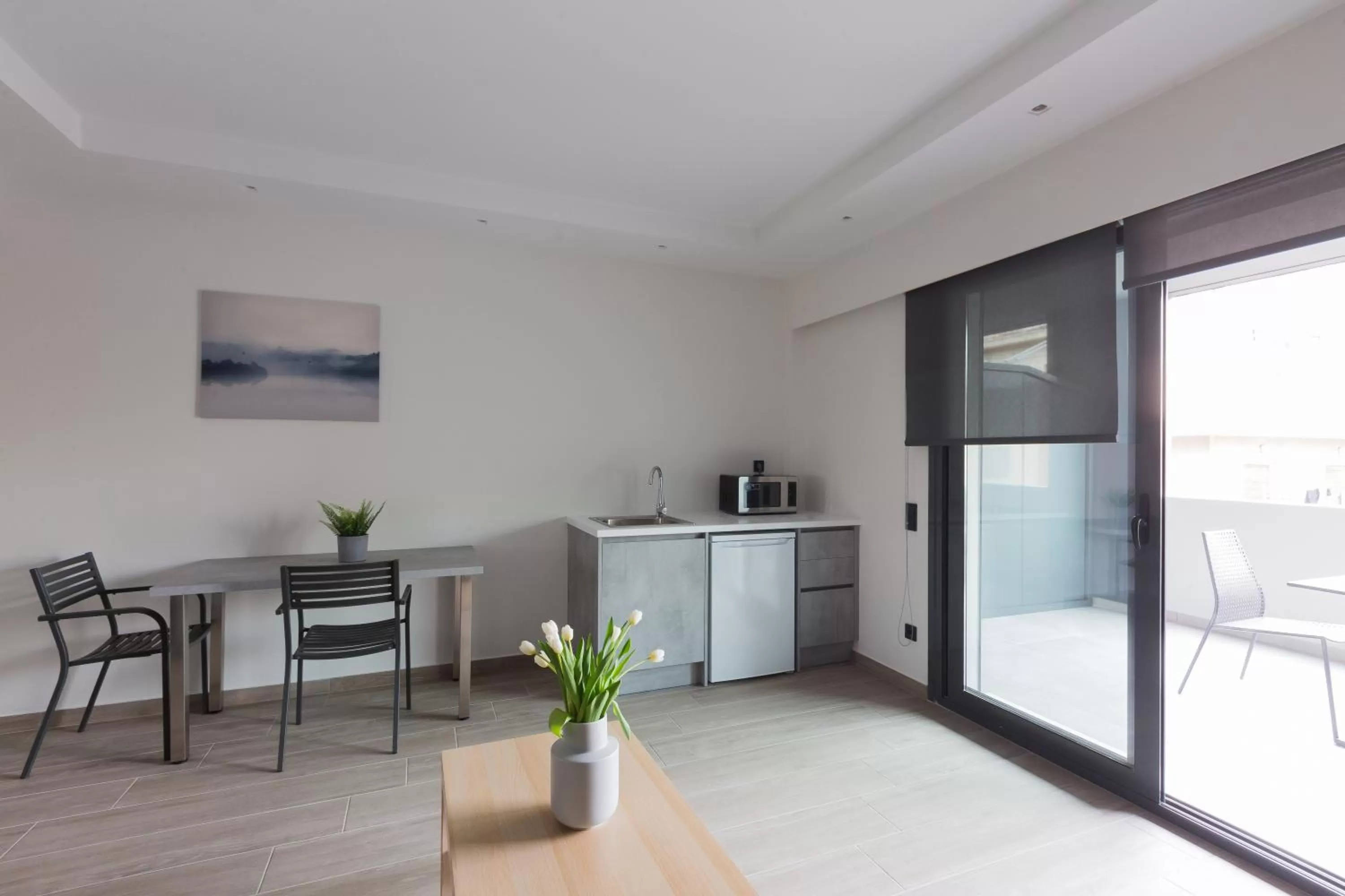 Seating area in 12 Reasons Why Metaxourgeio