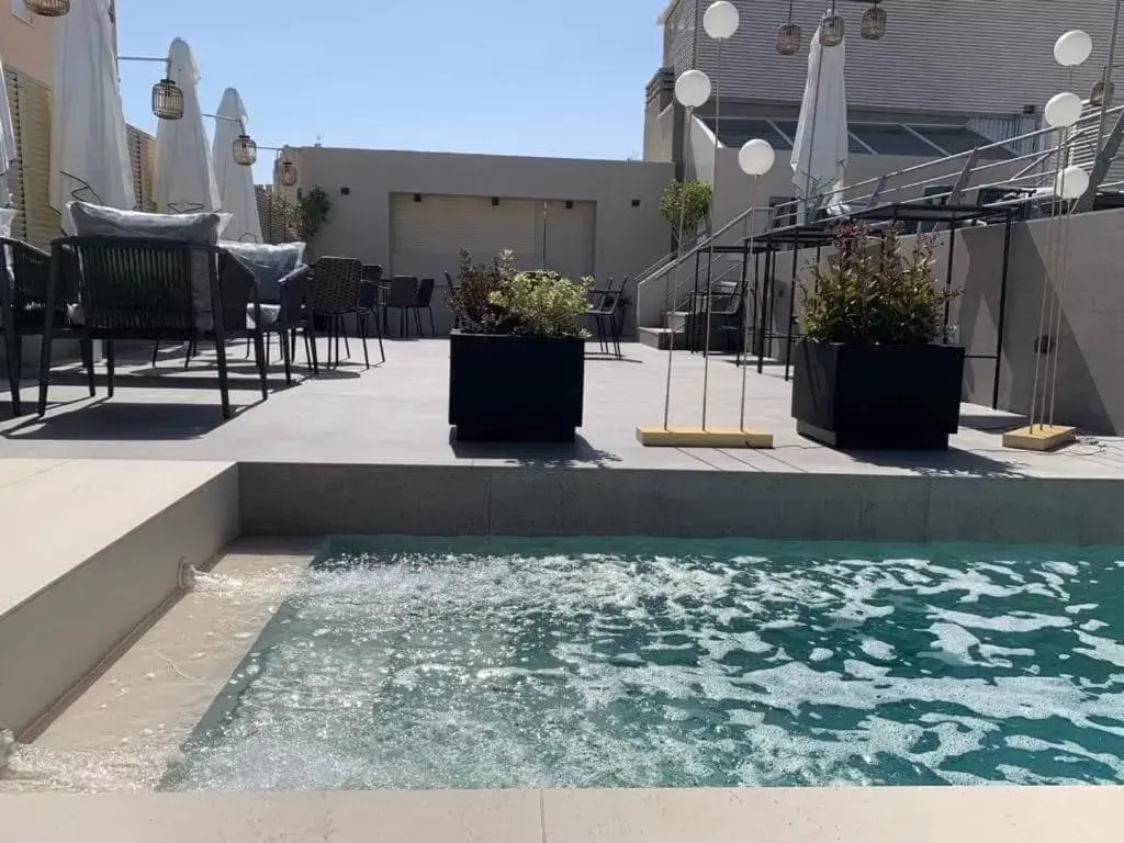 Balcony/Terrace, Swimming Pool in Catedral Almería