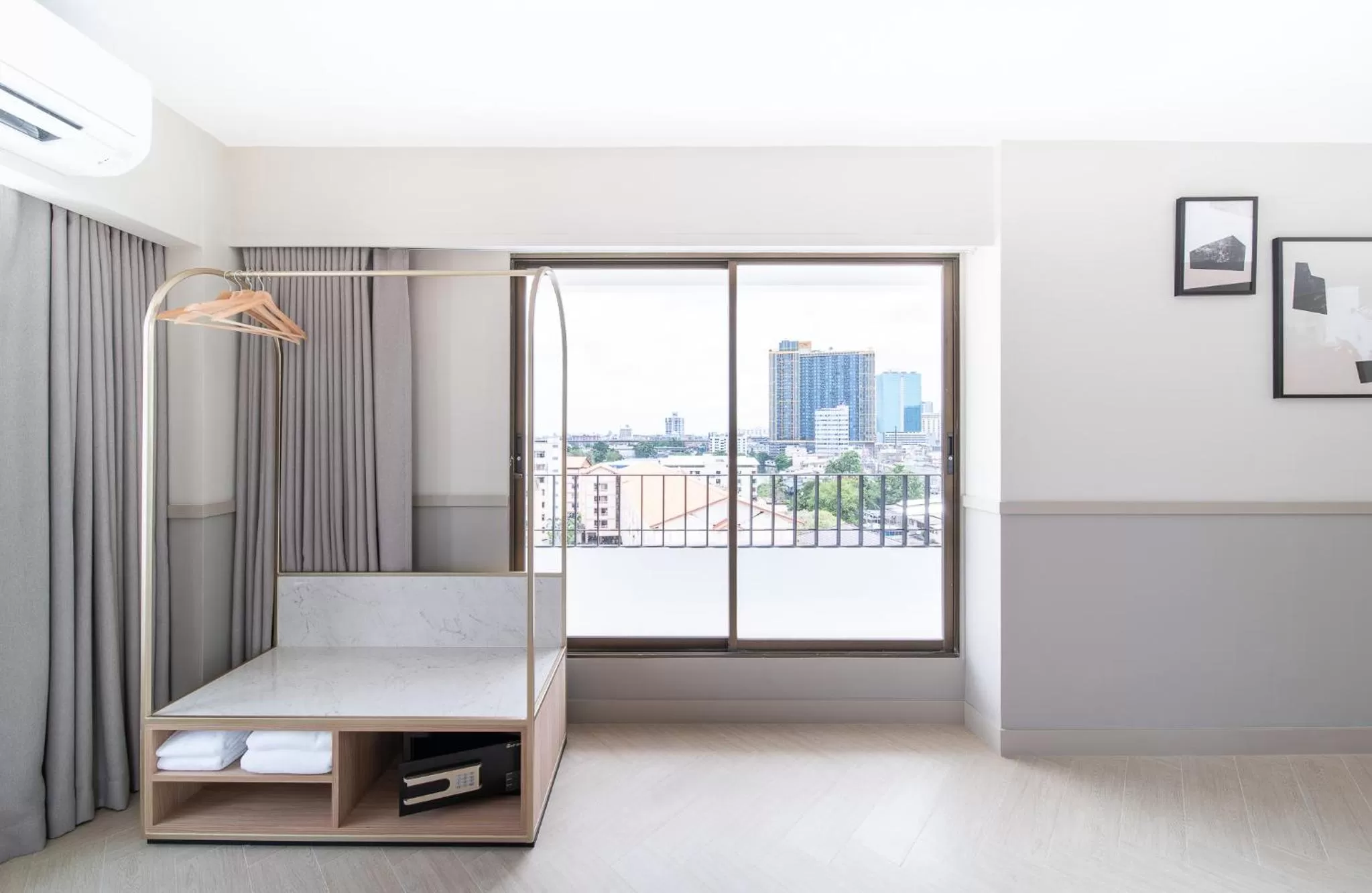 Balcony/Terrace in GLOW Sukhumvit 71