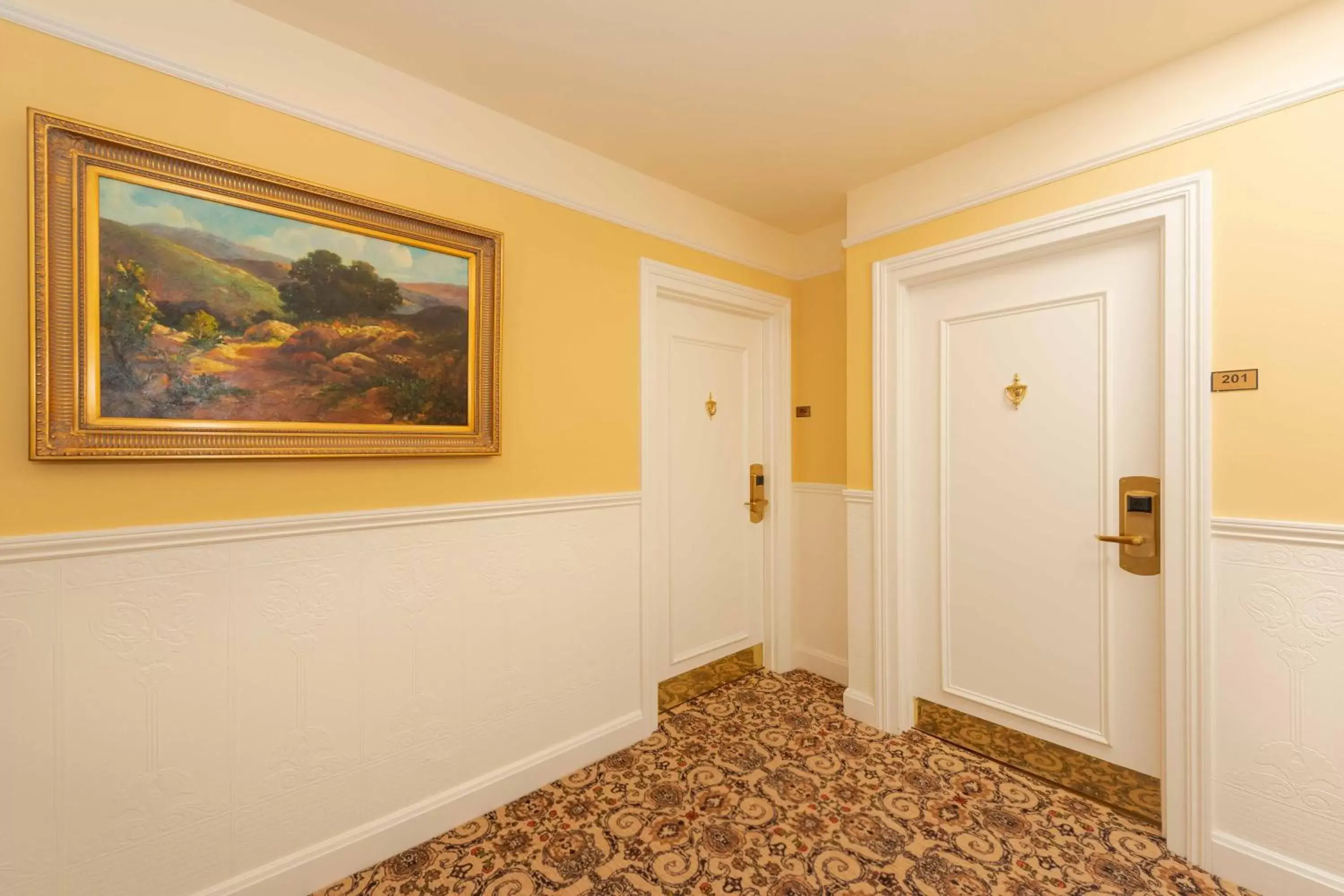 Property building in Stanyan Park Hotel Property building in Stanyan Park Hotel