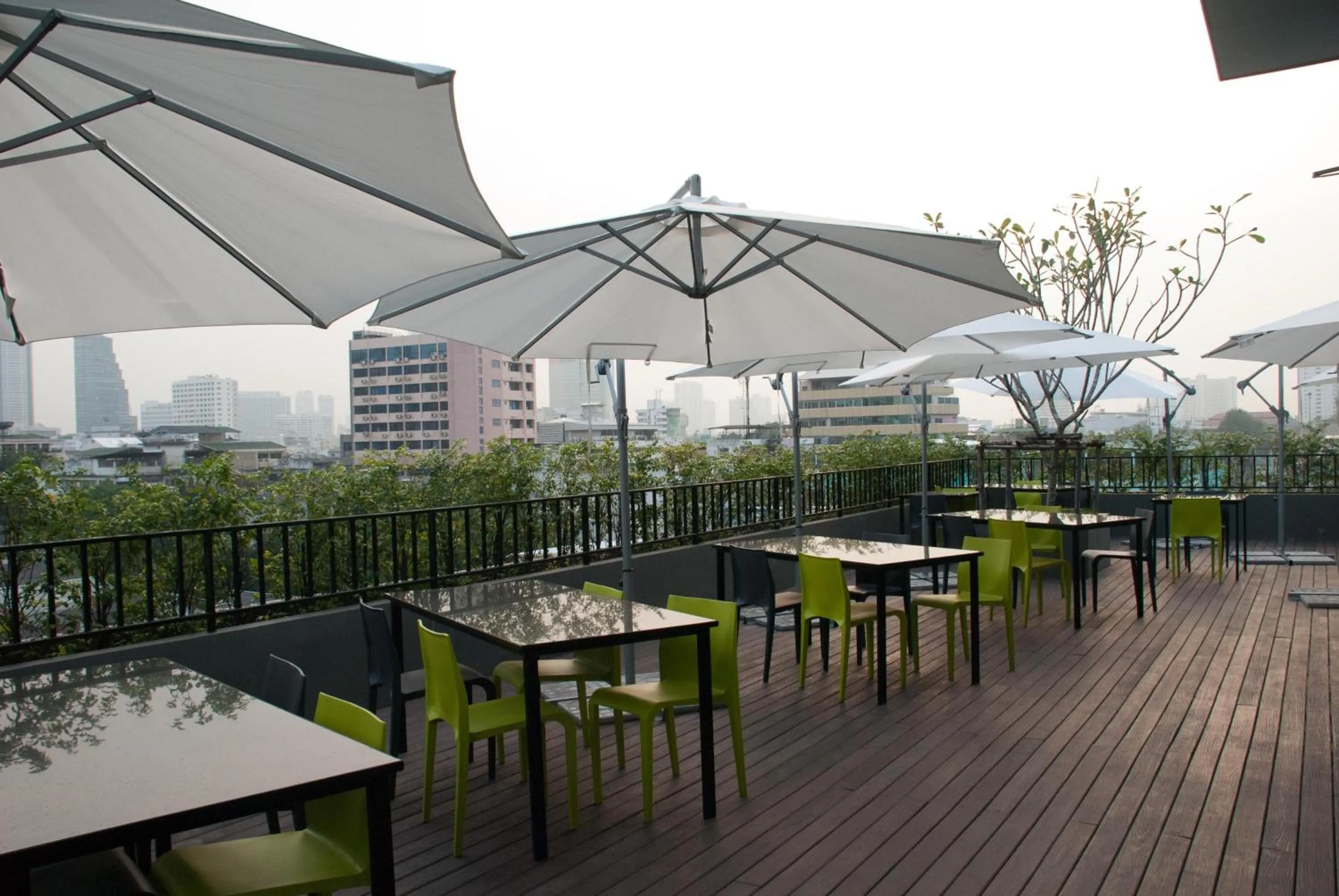 Restaurant/places to eat in iSanook Bangkok