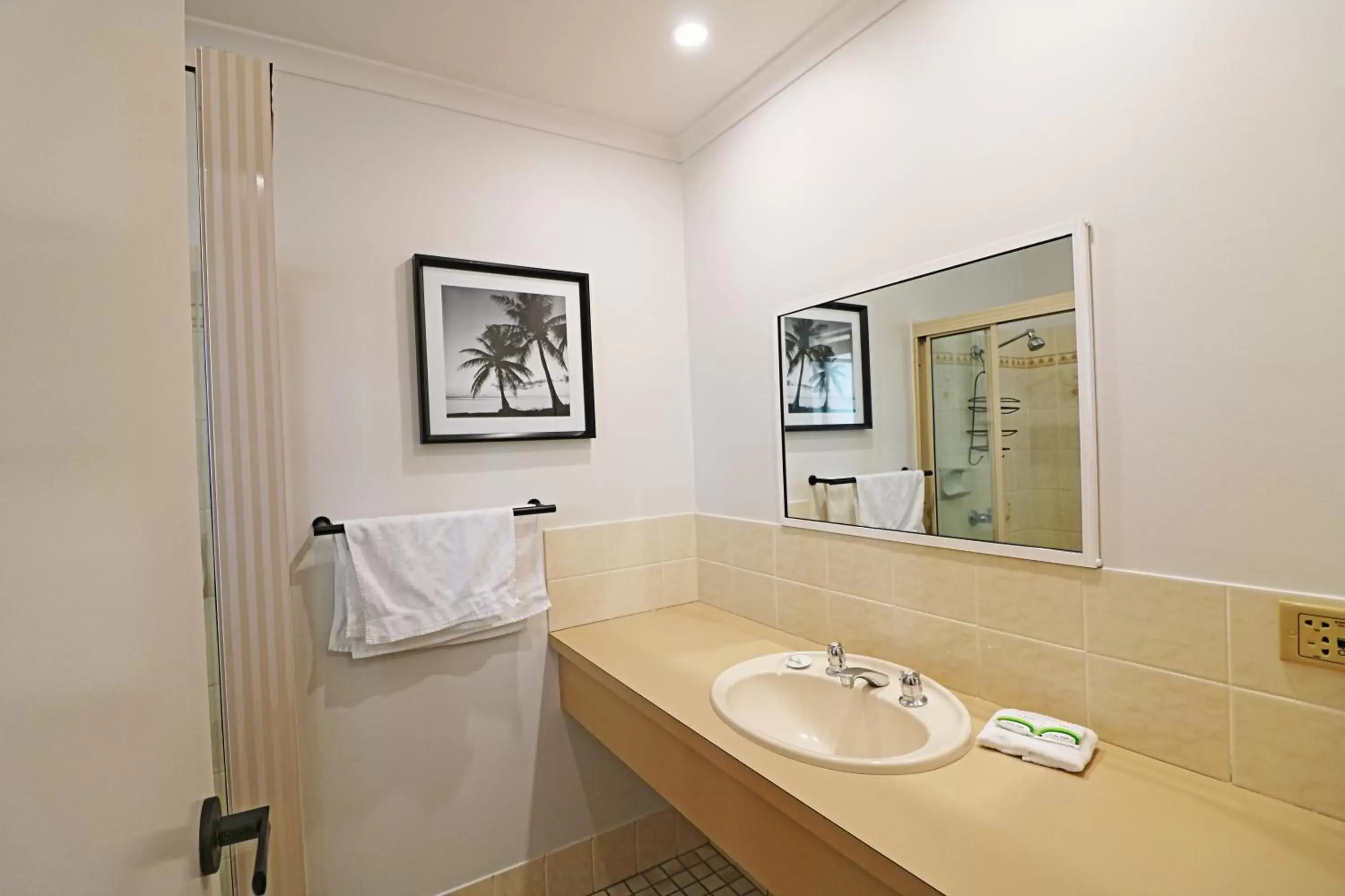 Bathroom in Aquarius Merimbula