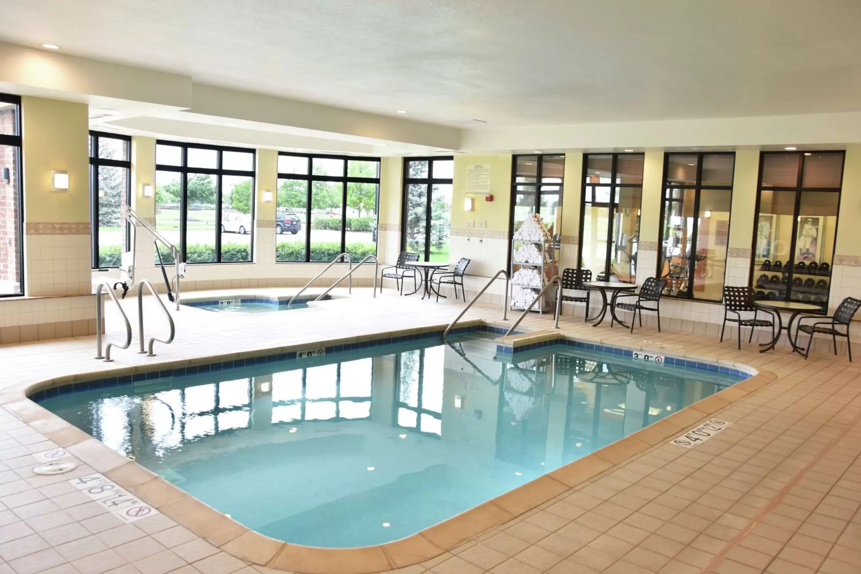 Pool view, Swimming Pool in Hilton Garden Inn Oconomowoc