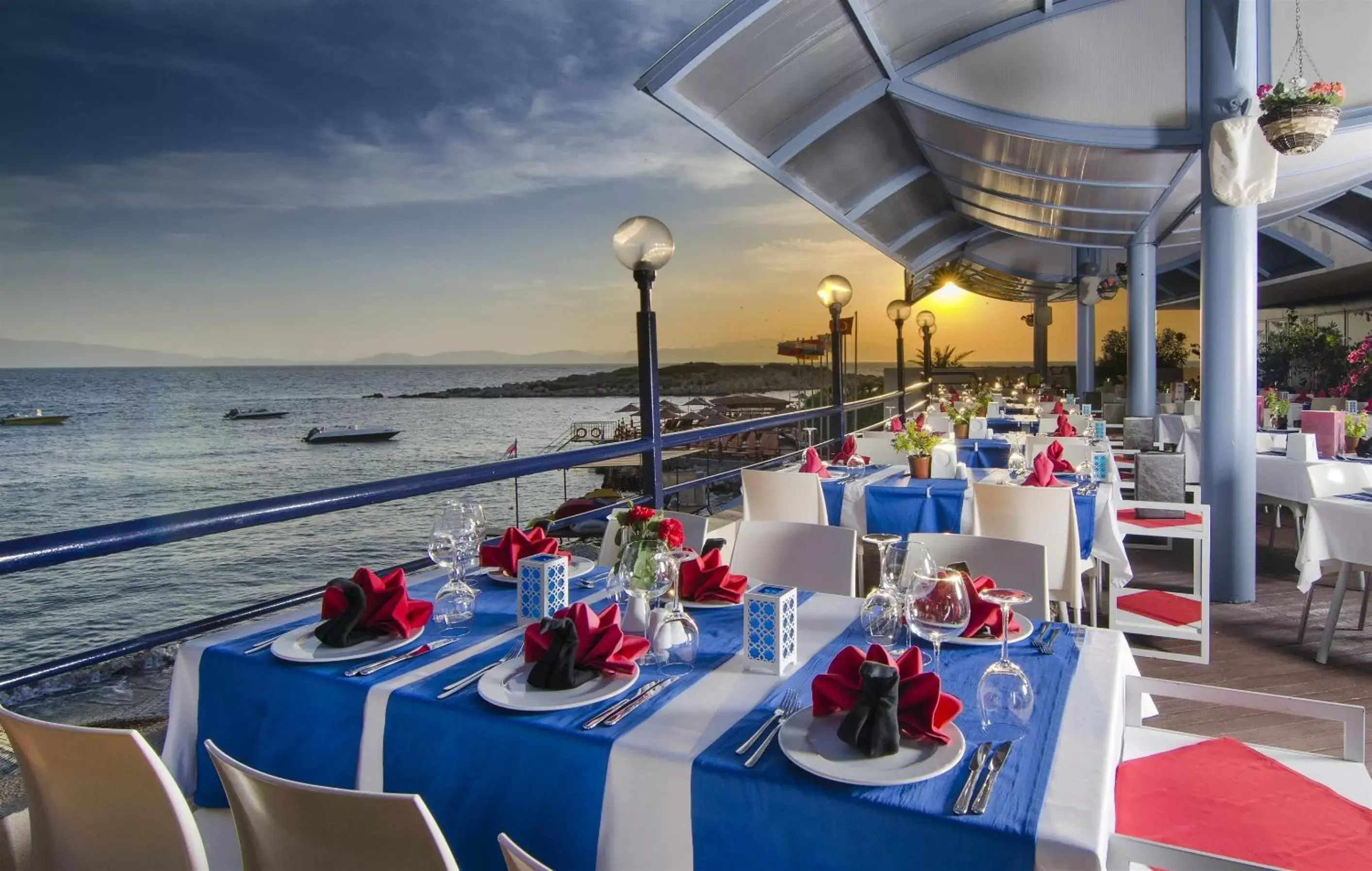 Restaurant/places to eat in The Grand Blue Sky International - All Inclusive