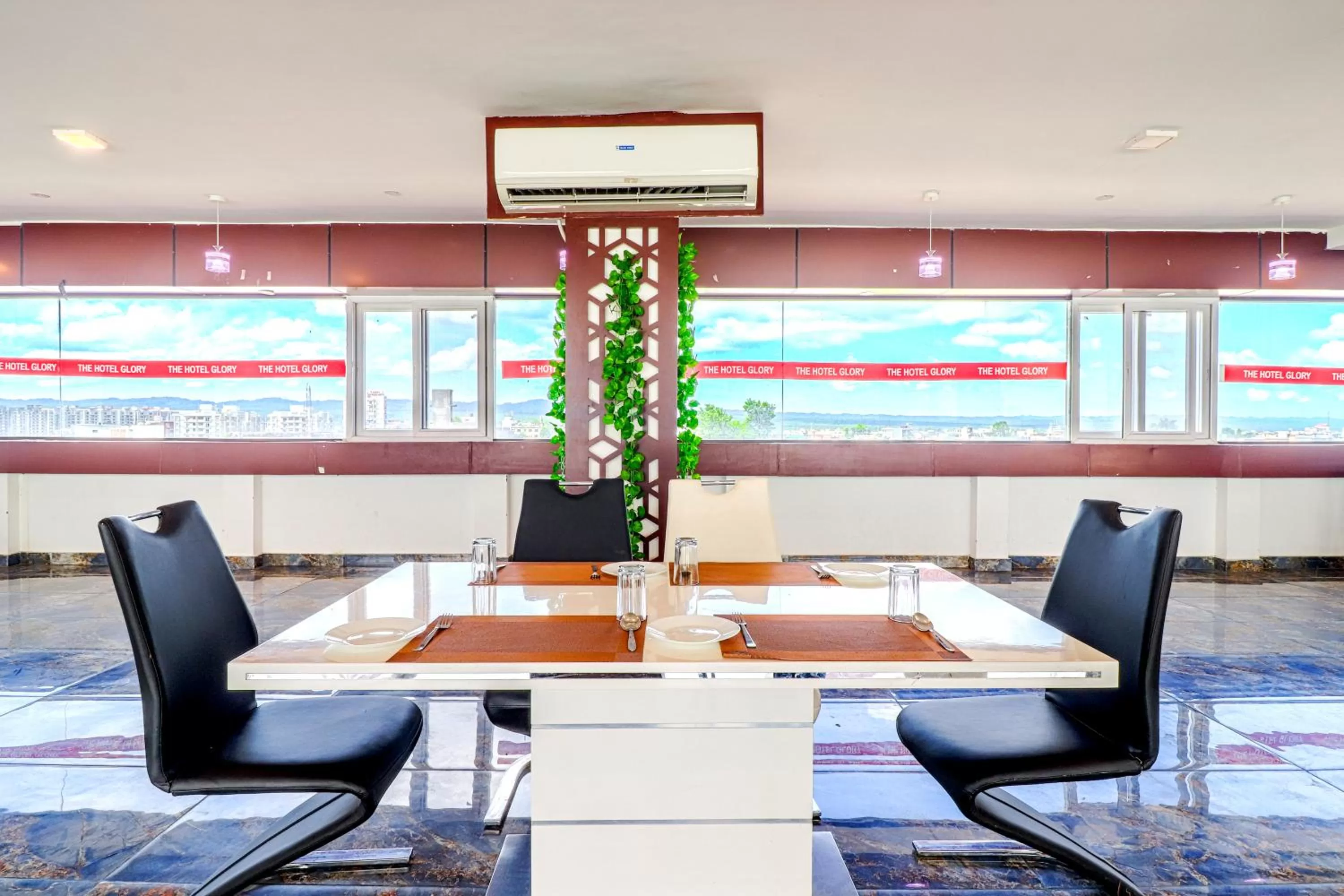 Business facilities in The Glory Hotel