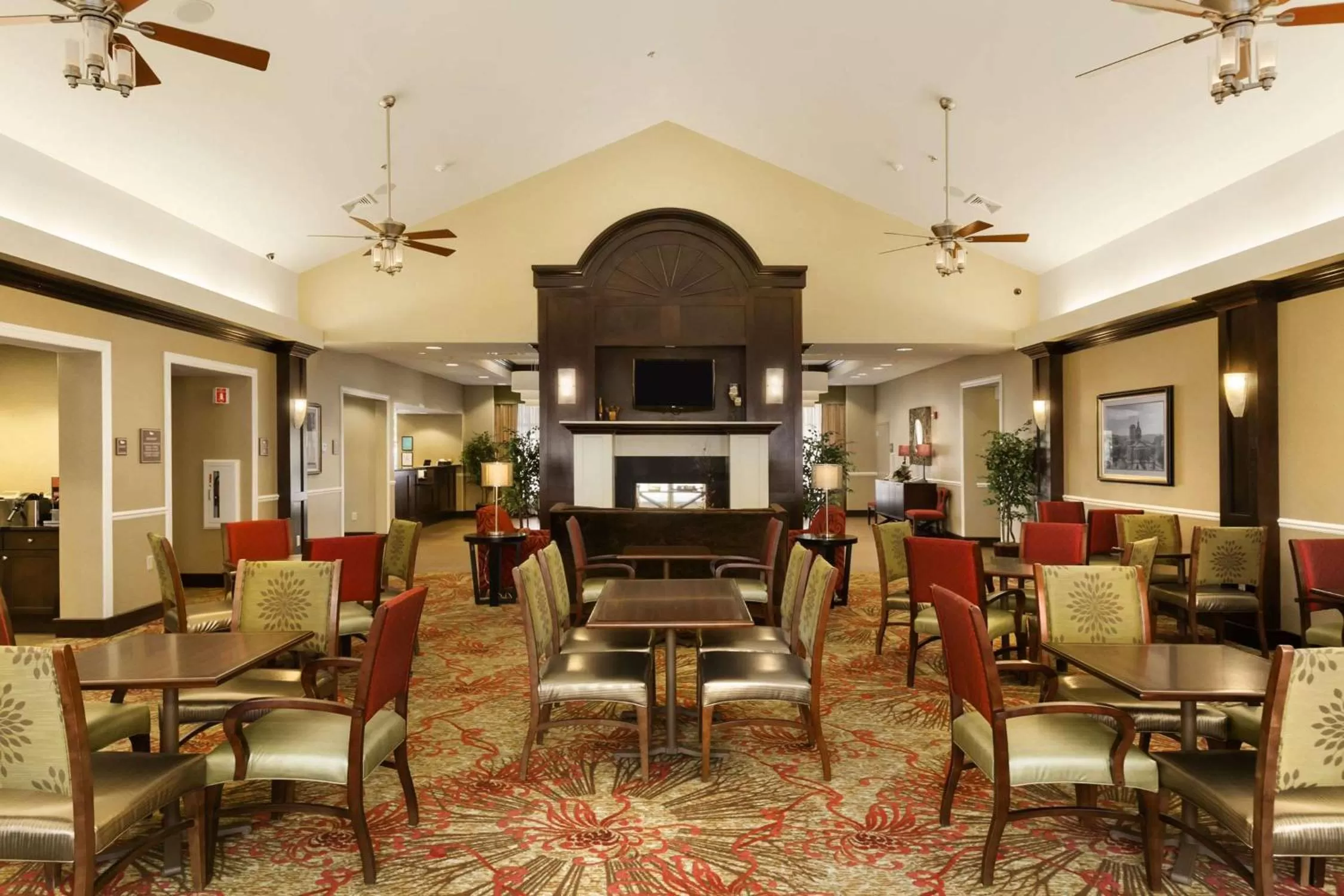 Restaurant/places to eat in Homewood Suites by Hilton Binghamton/Vestal