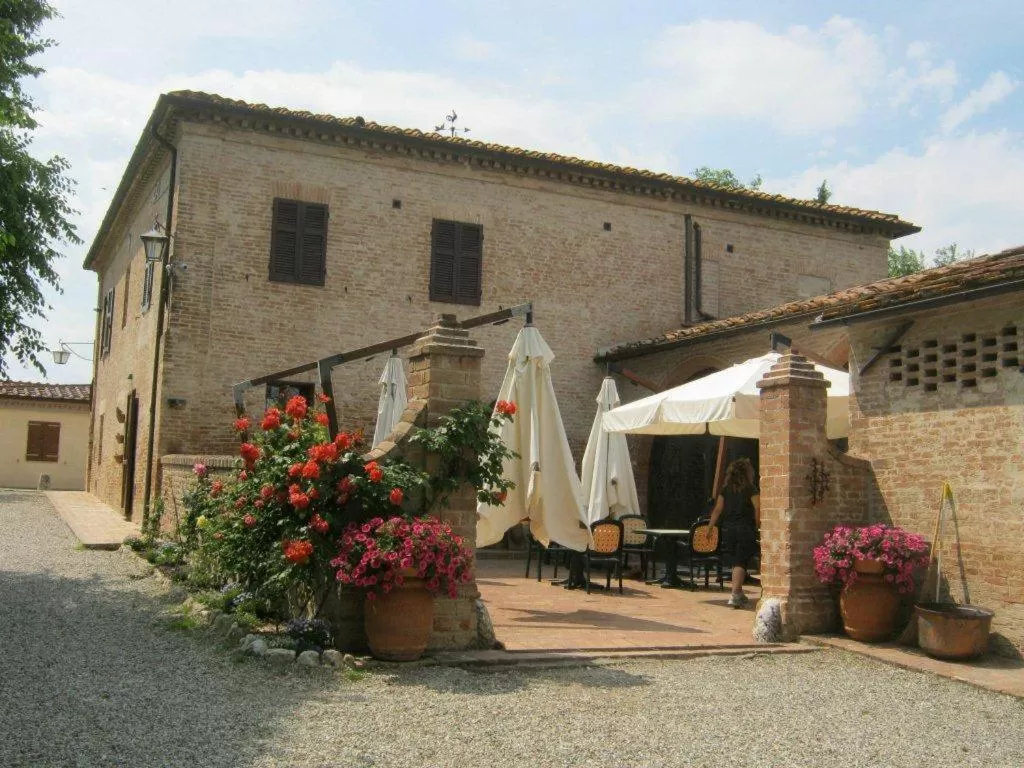 Property building in Il Canto del Sole