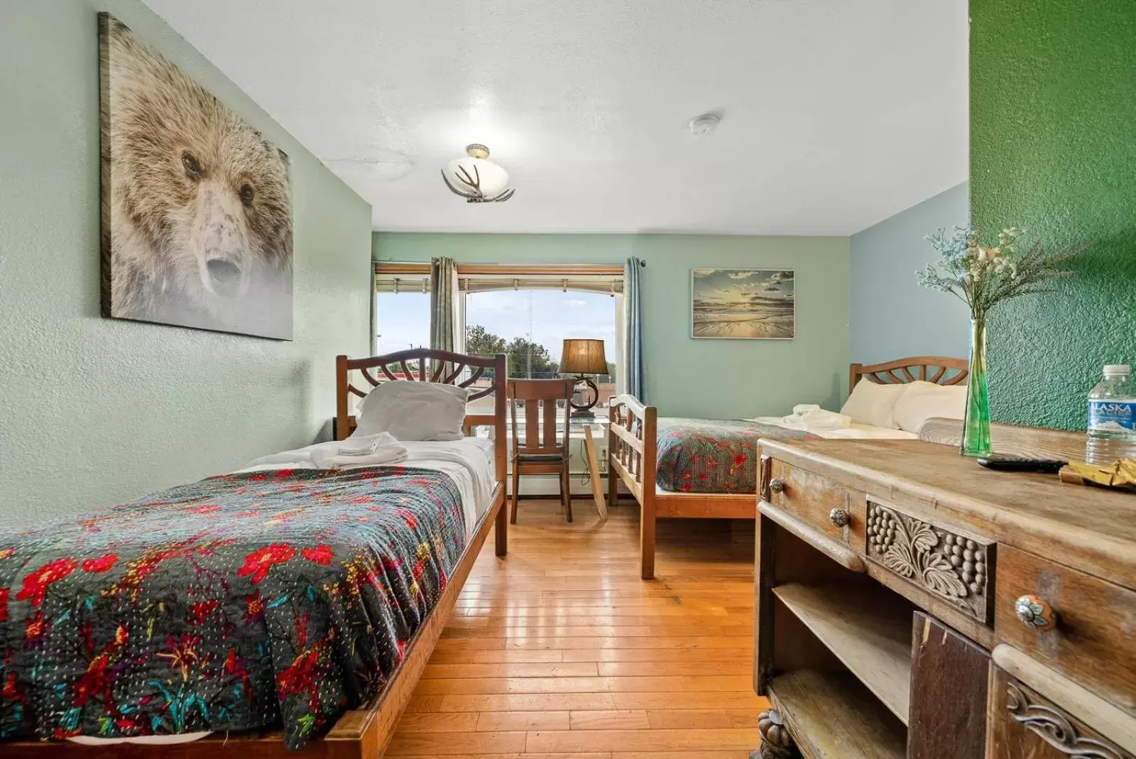 Bedroom in Qupqugiaq Inn