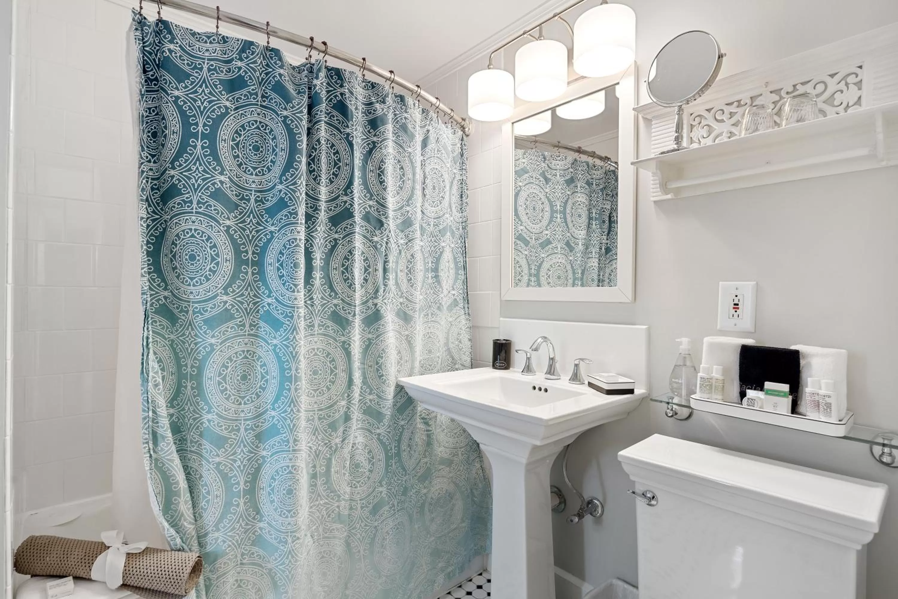 Bathroom in Inn on the Sound