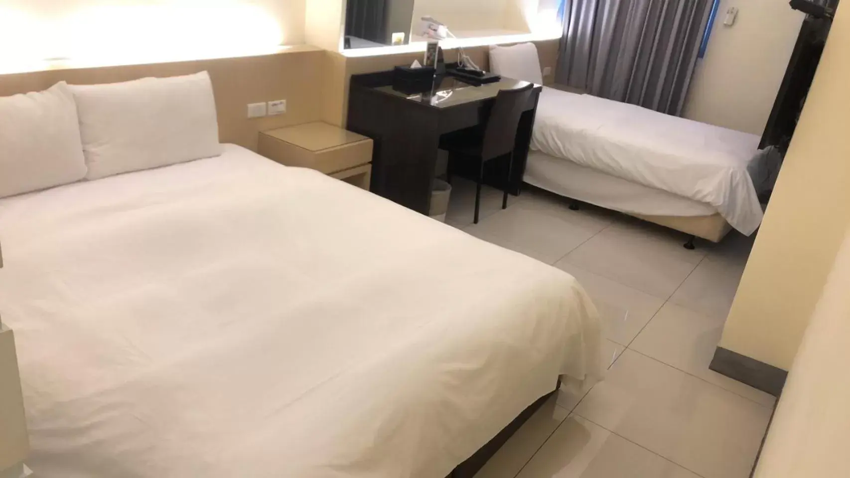 Bed in Kiwi Express Hotel - Kaohsiung Station Bed in Kiwi Express Hotel - Kaohsiung Station