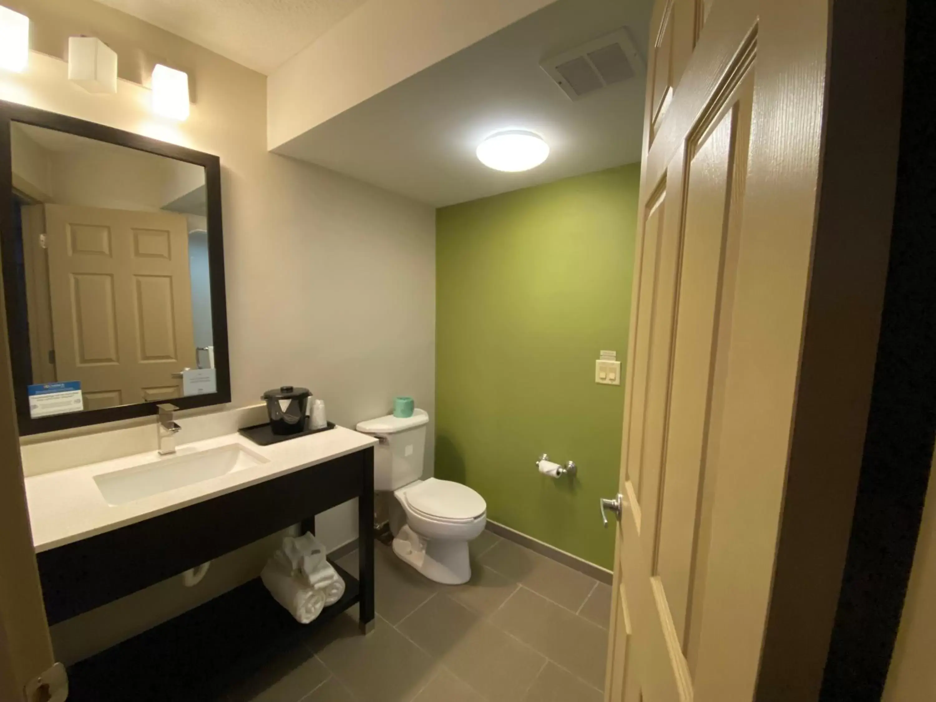 Bathroom in Sleep Inn & Suites Niantic