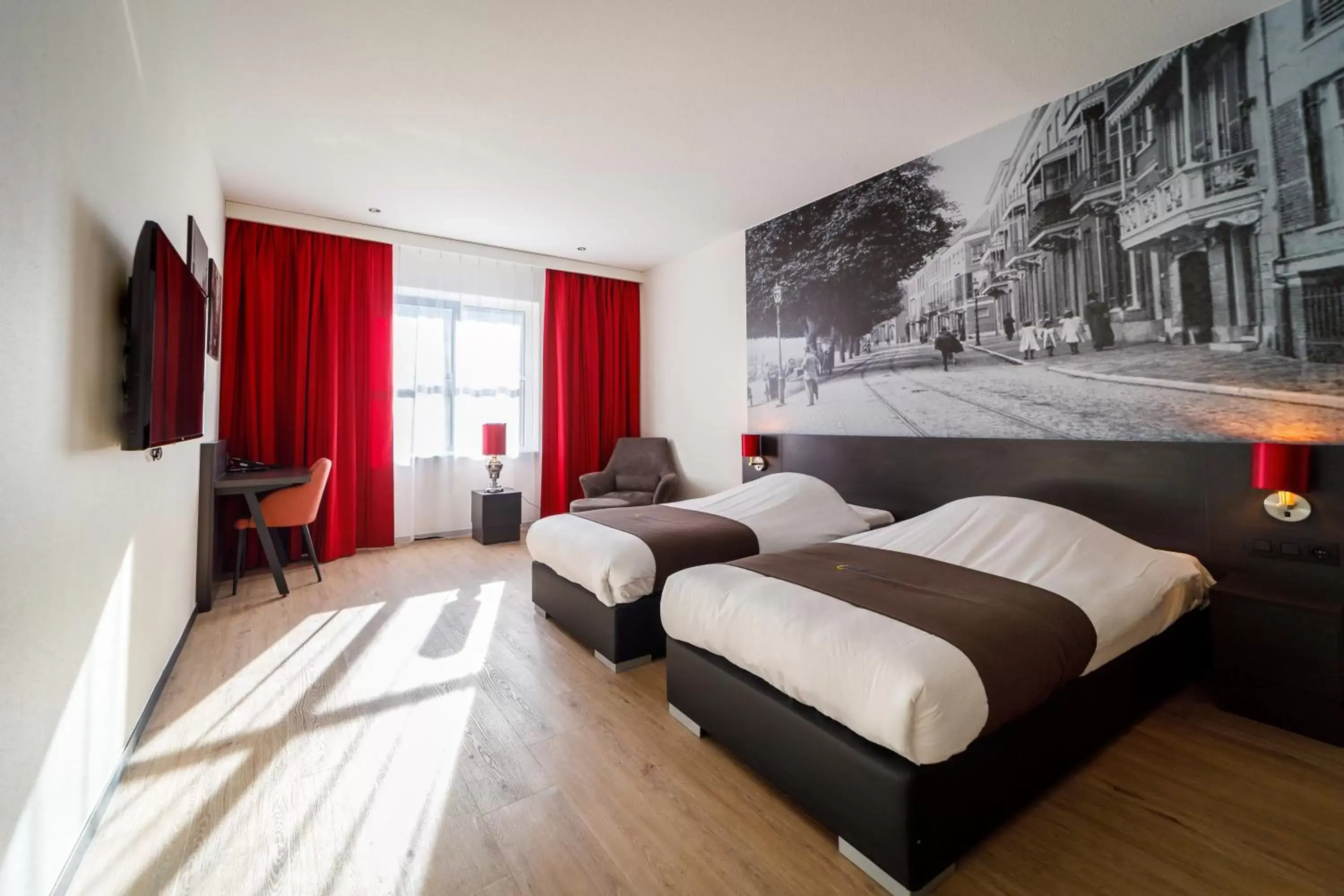 Bedroom, Bed in Bastion Hotel Arnhem