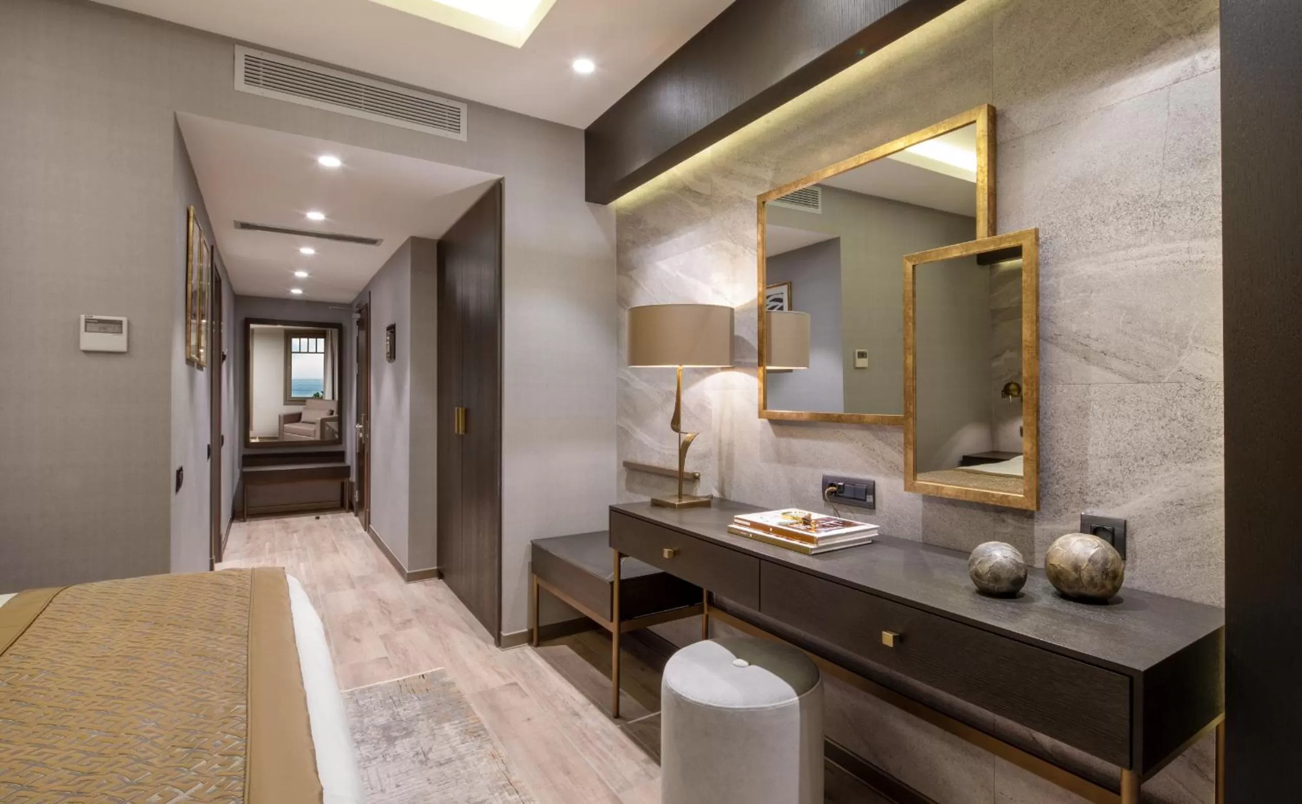 Area and facilities, Bed in Mula Hotel