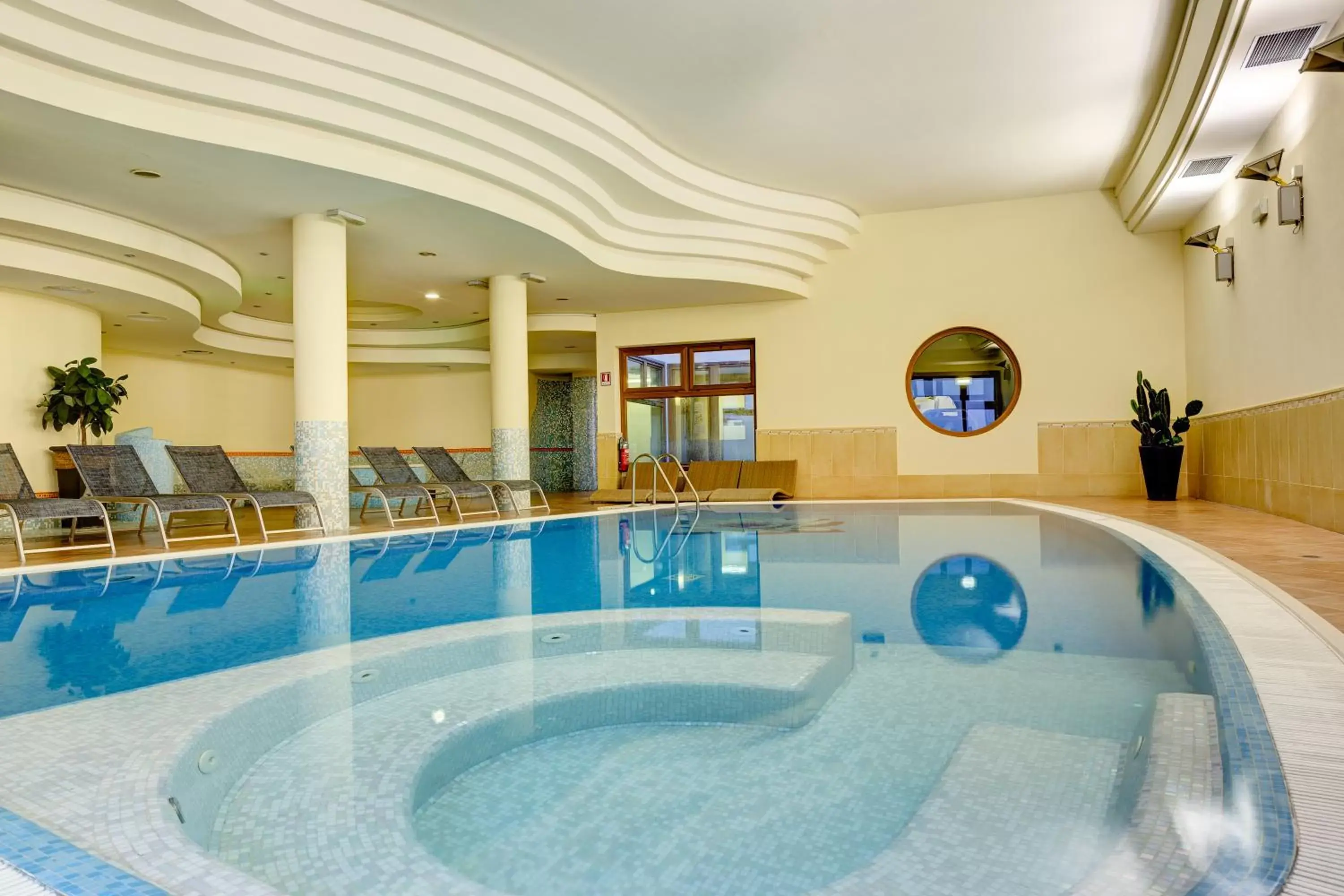 Spa and wellness centre/facilities, Swimming Pool in Active Hotel Paradiso & Golf