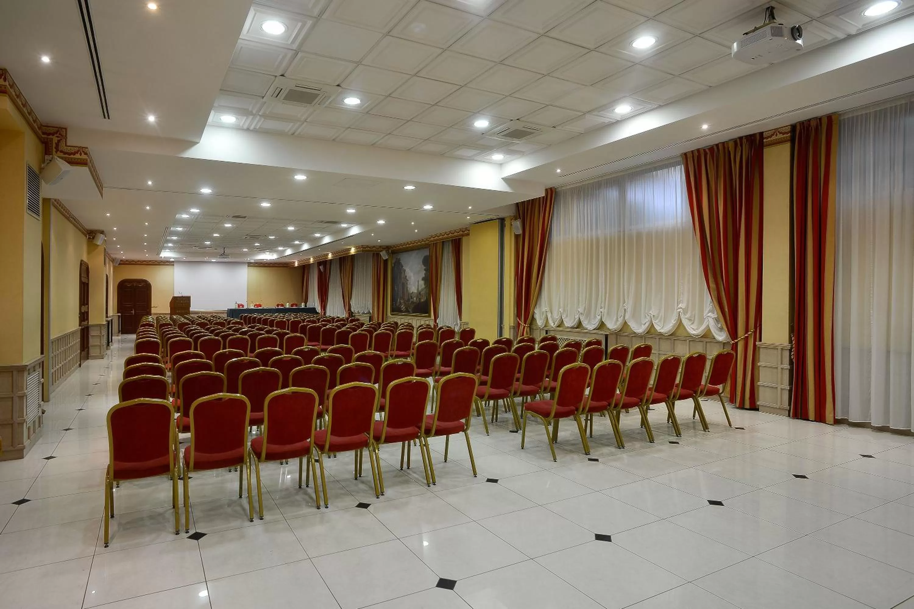 Business facilities in Zanhotel Europa