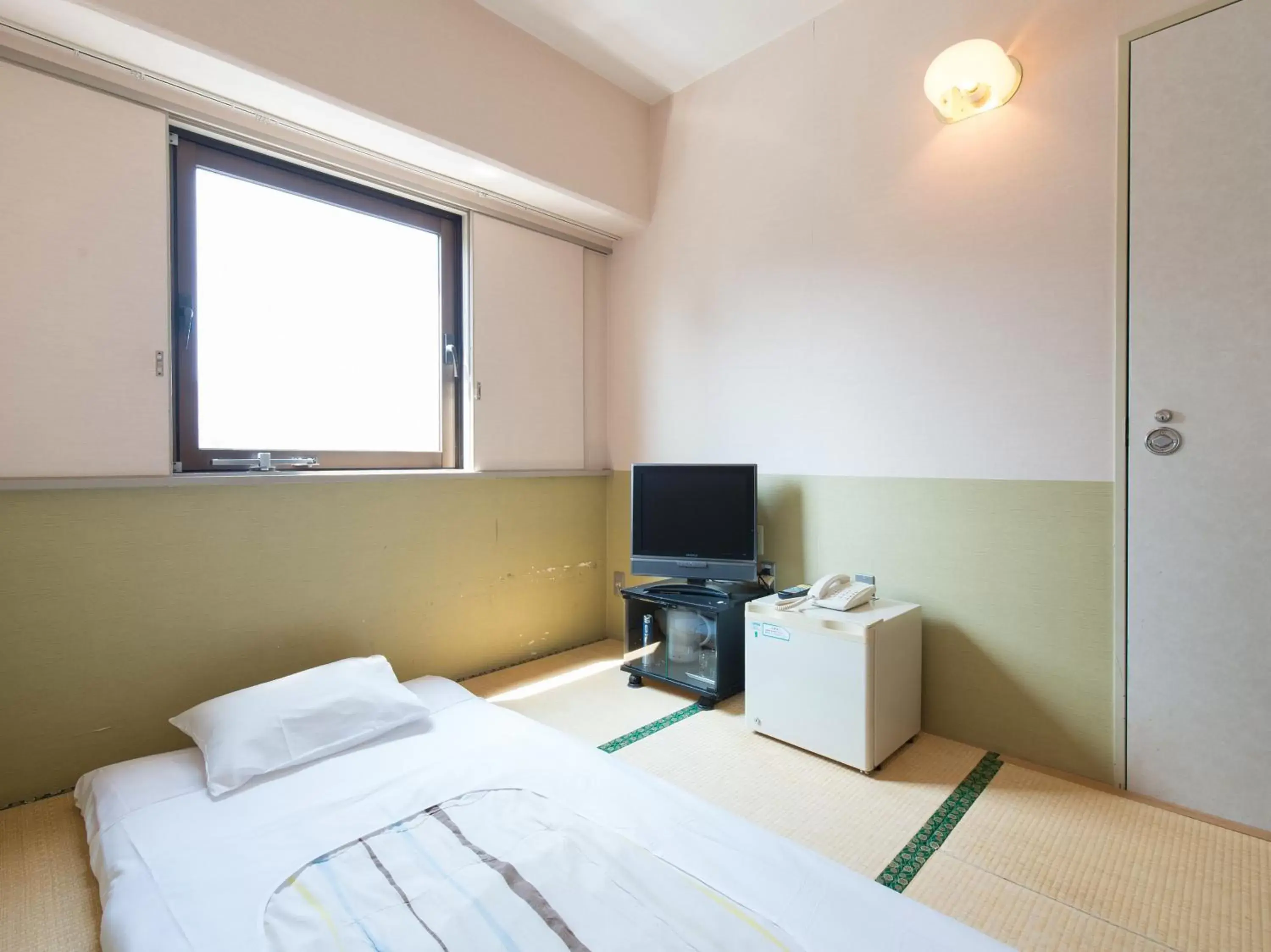 TV and multimedia, Bed in Tabist Hotel Tetora Kitakyushu