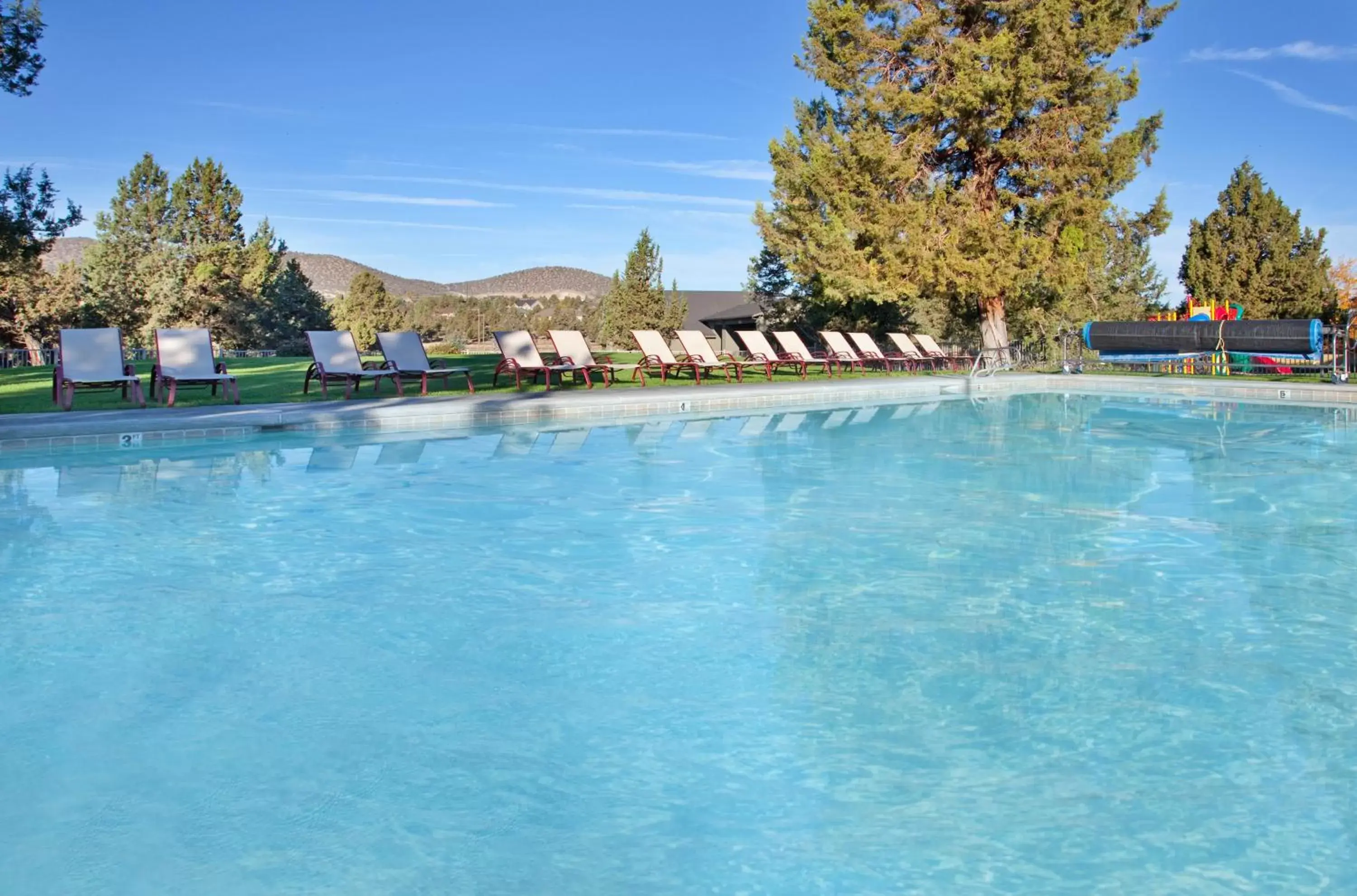Swimming pool in The Lodge at Eagle Crest Swimming pool in The Lodge at Eagle Crest