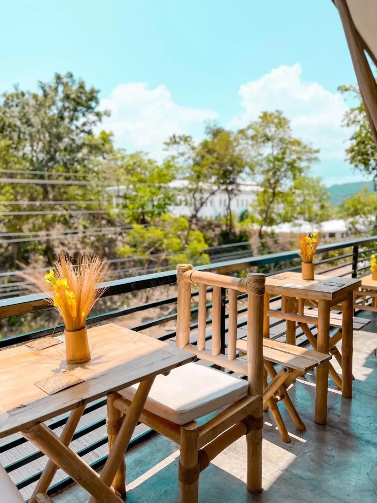 Restaurant/places to eat, Balcony/Terrace in Vela Terraces Hotel