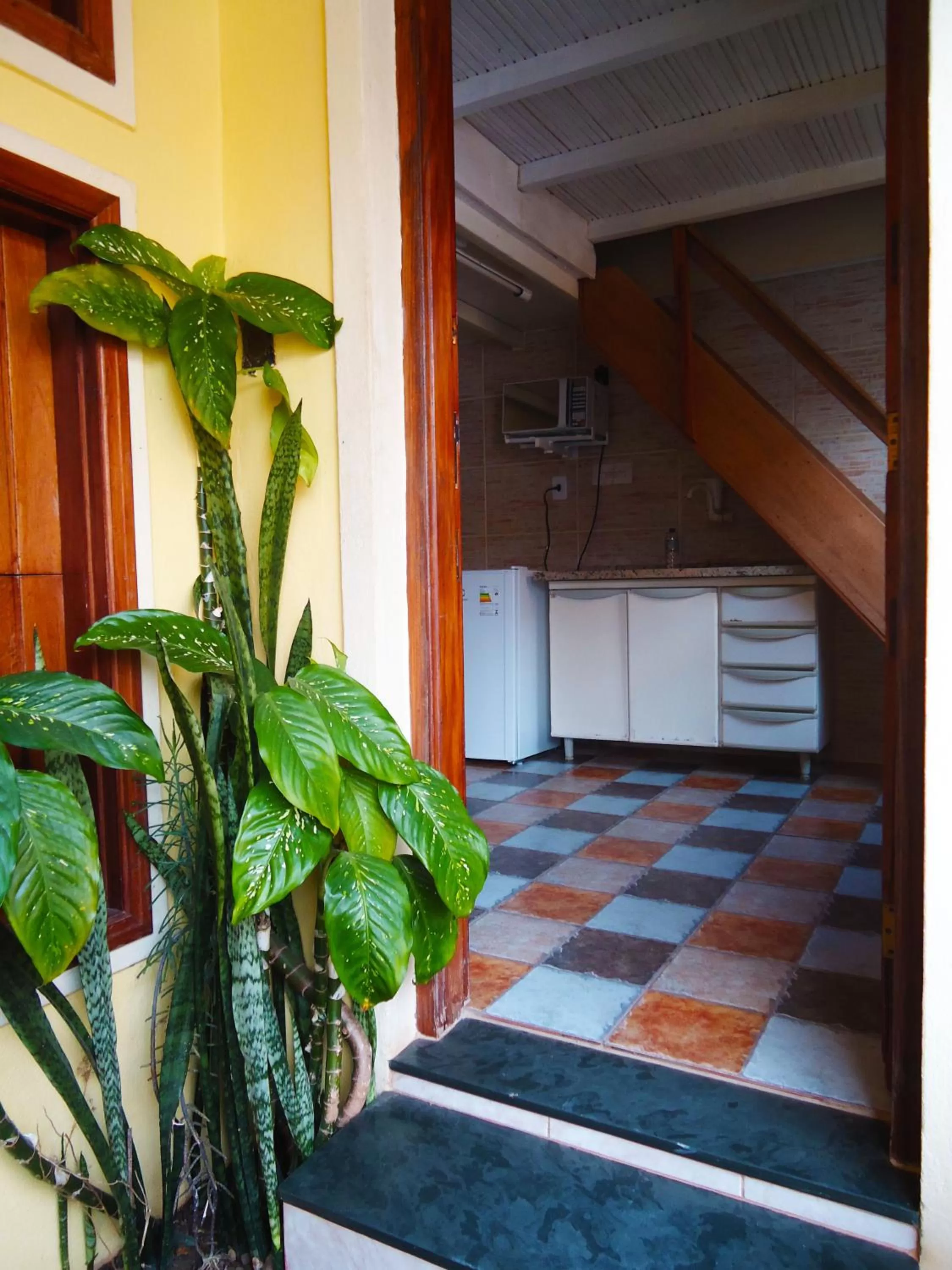 Kitchen or kitchenette in Pousada Reino Encantado - São Thomé das Letras - Minas Gerais