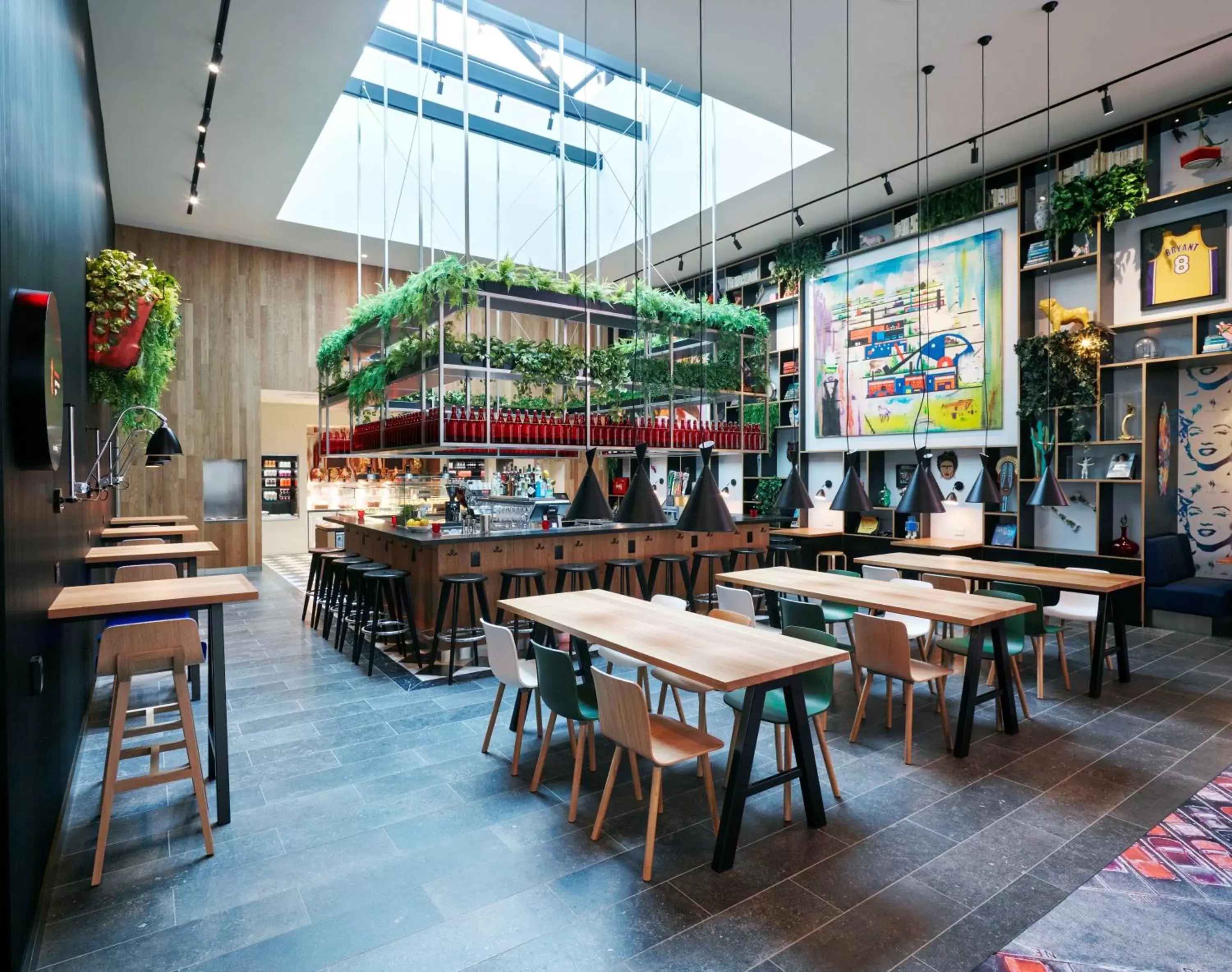Restaurant/Places to Eat in citizenM Los Angeles Downtown