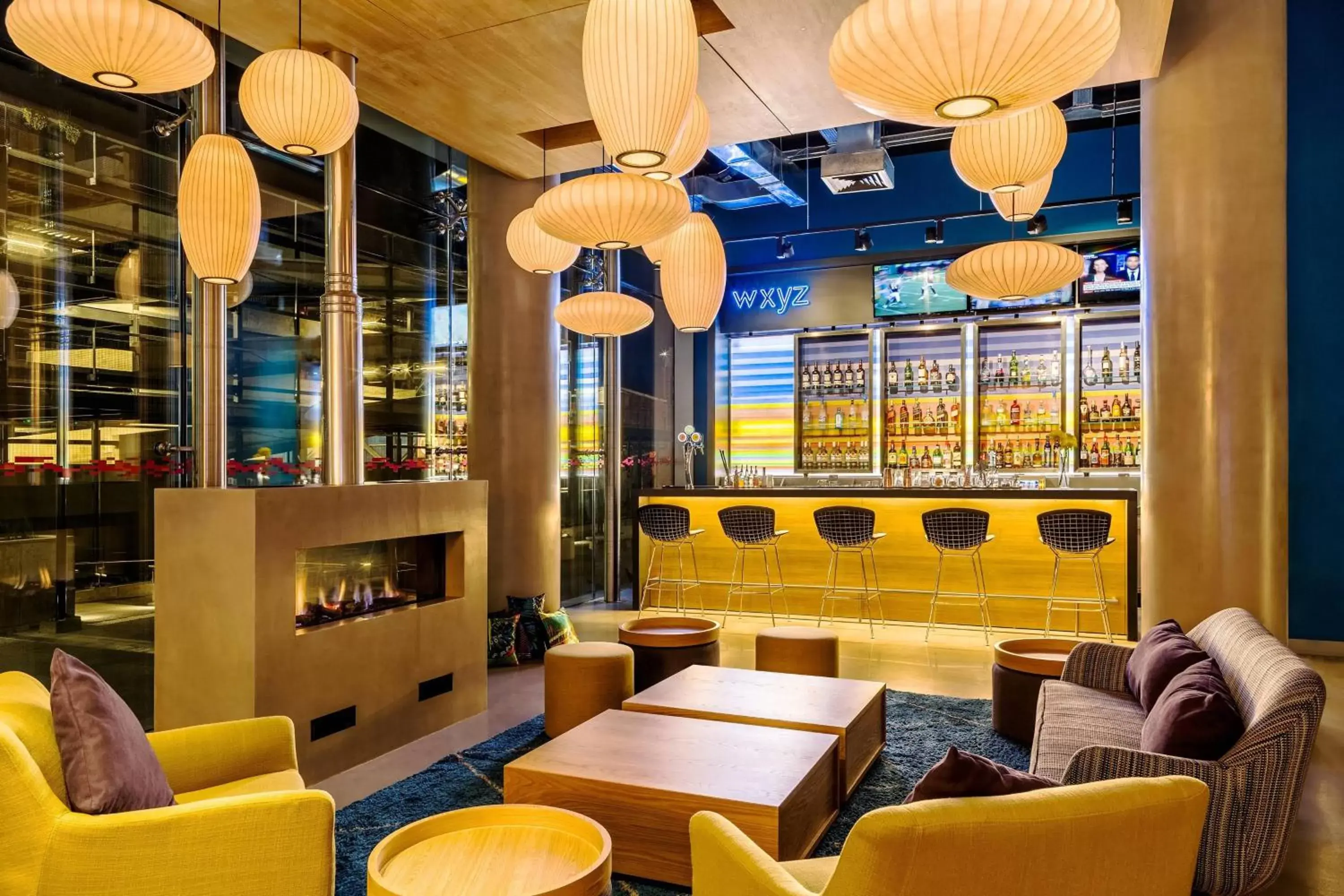 Restaurant/places to eat, Lounge/Bar in Aloft Montevideo Hotel - MARRIOTT