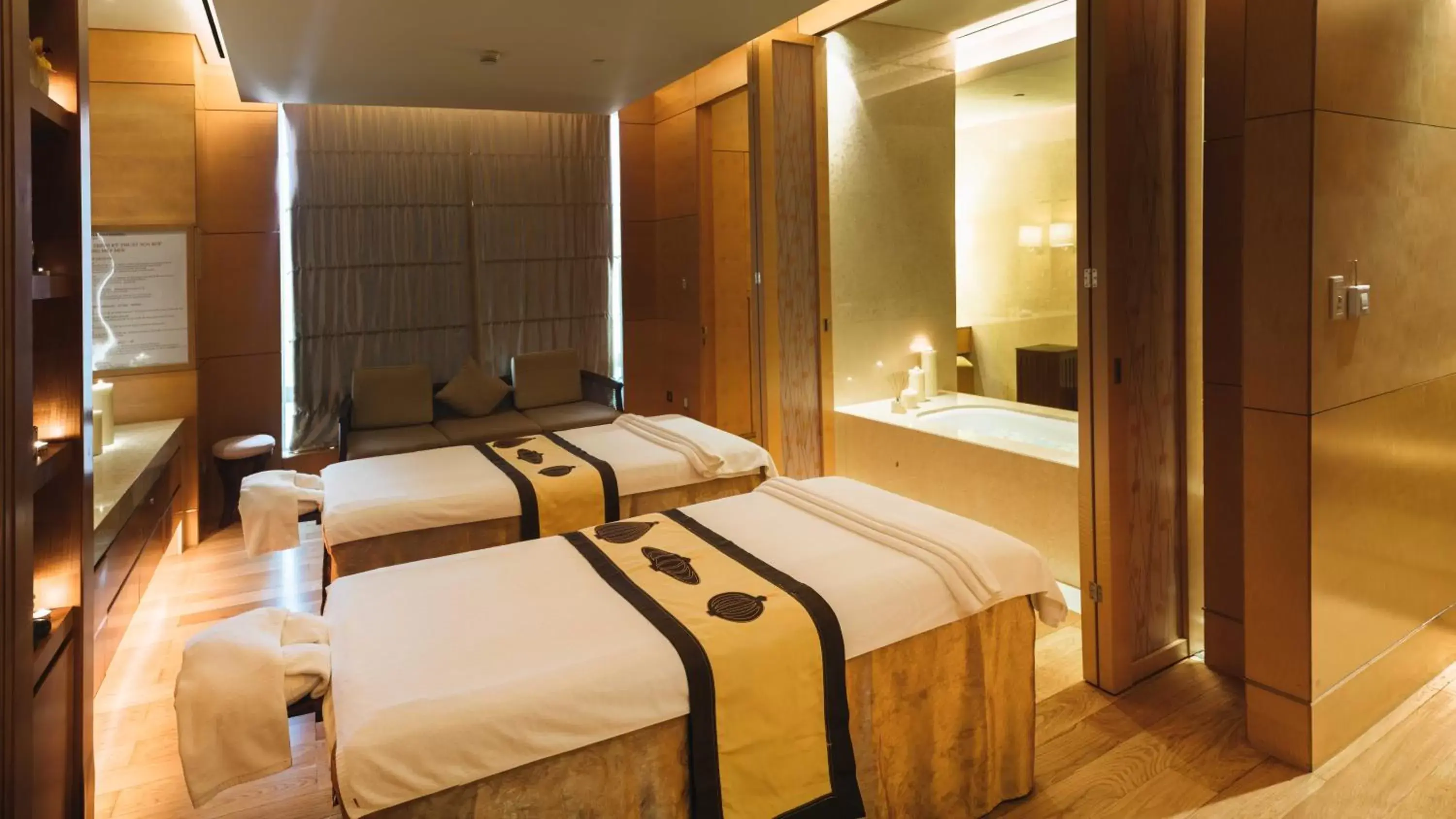 Spa and wellness centre/facilities, Bed in InterContinental Saigon, an IHG Hotel