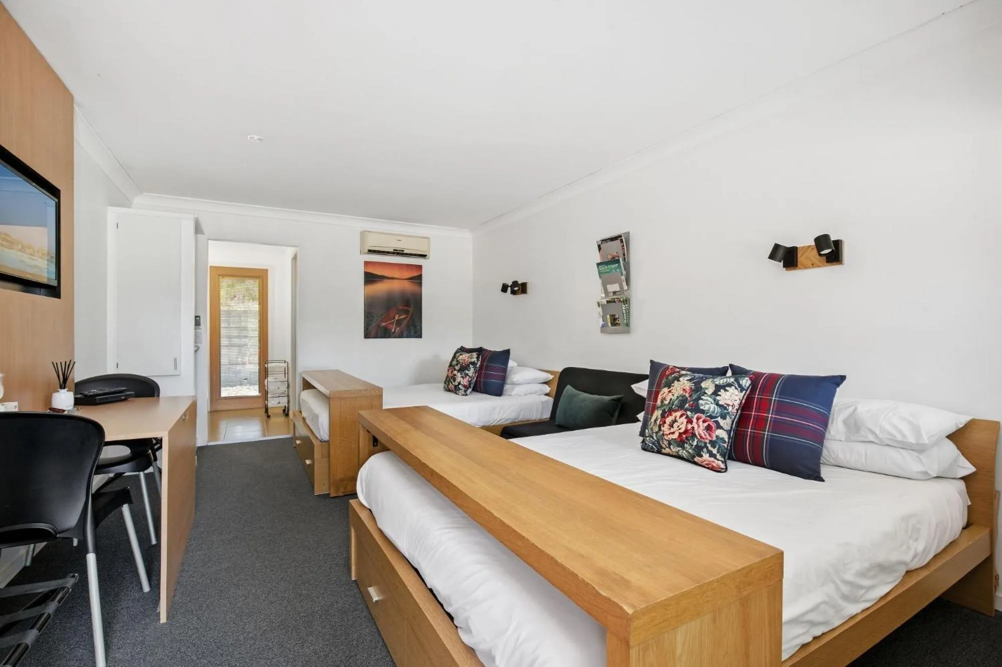 Seating Area in Cedar Creek Lodges