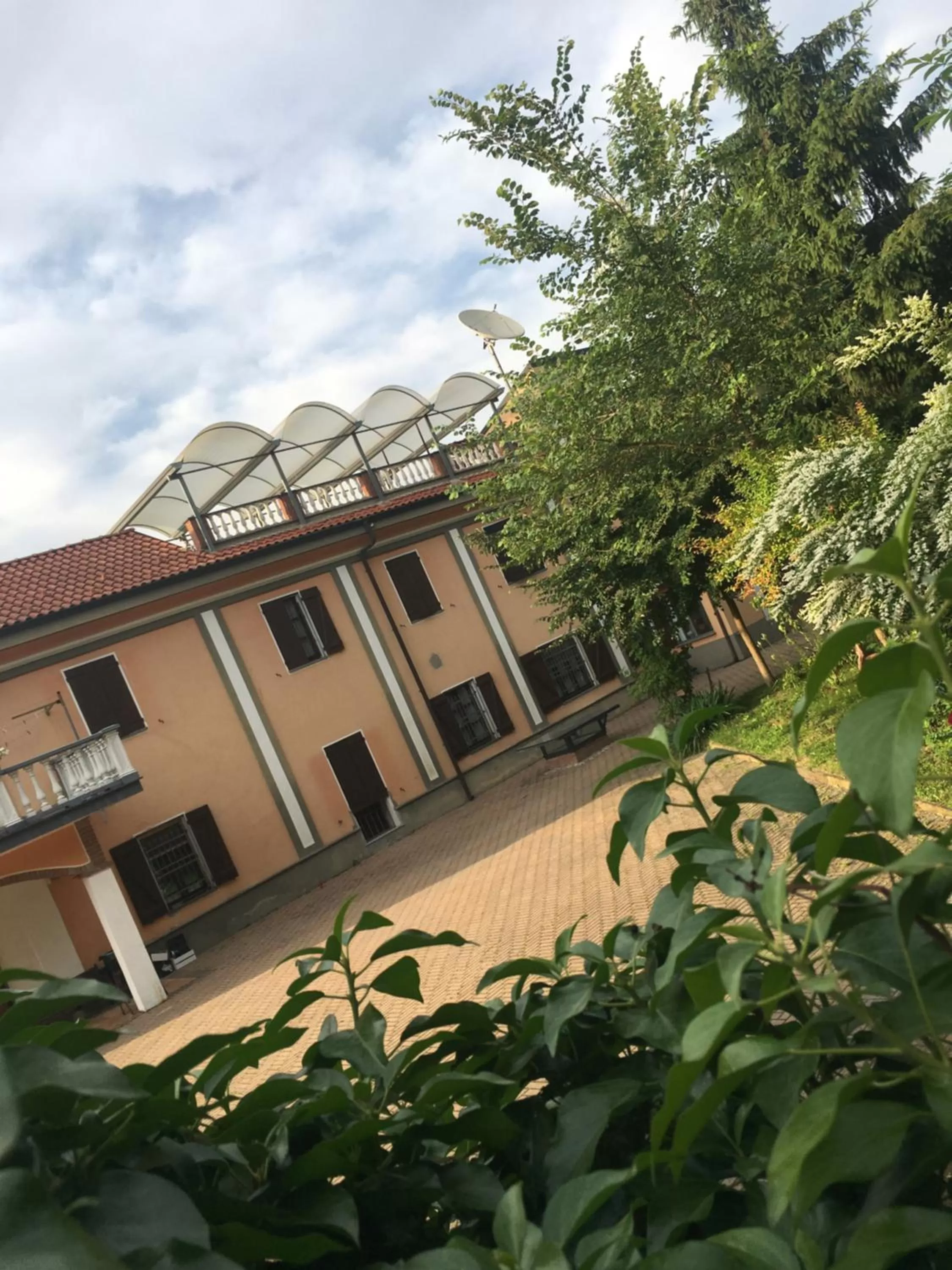 Property building in Rossella alla Villarella dei Tulipani