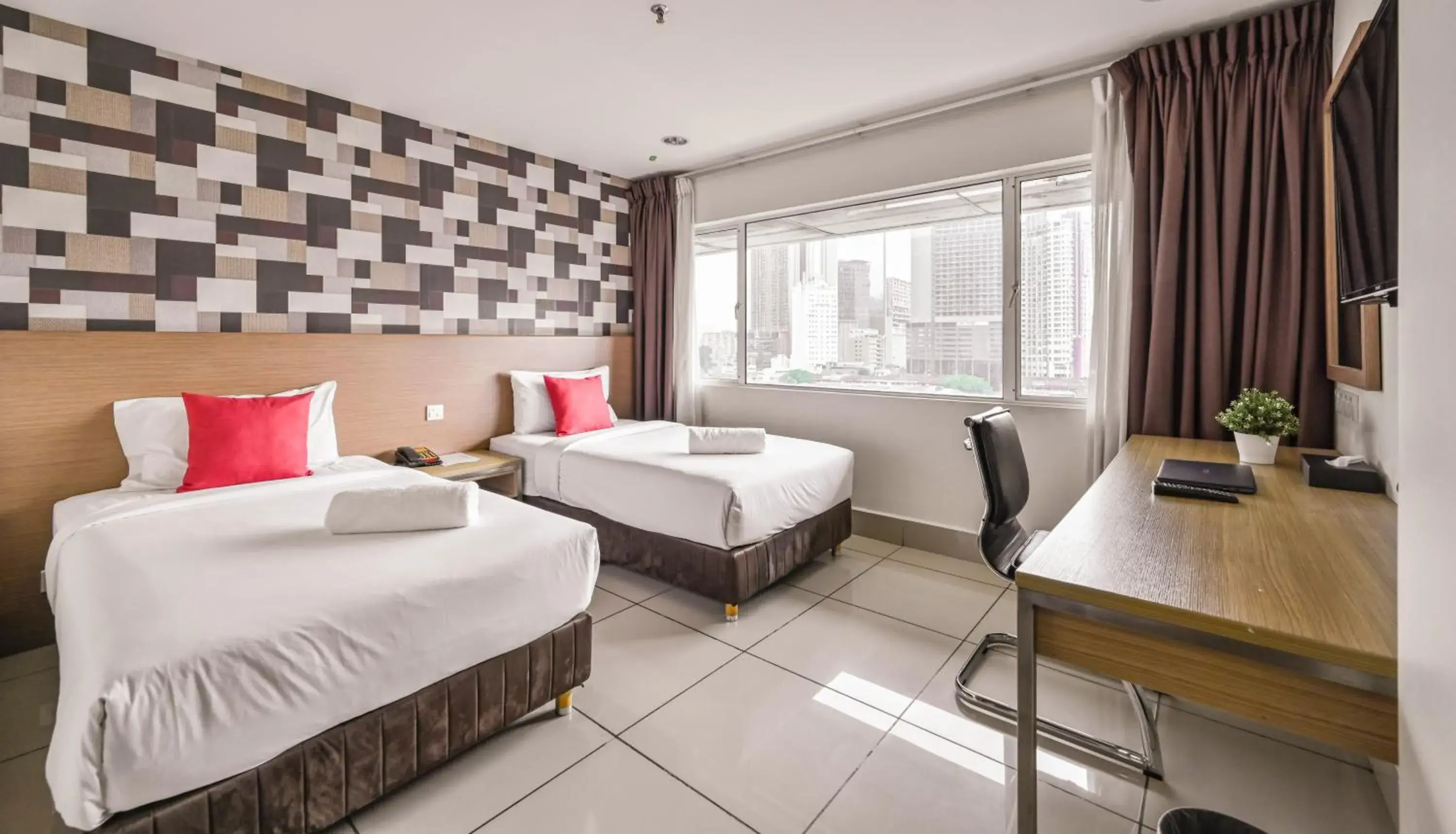 Photo of the whole room, Bed in Hotel Pudu Plaza Kuala Lumpur