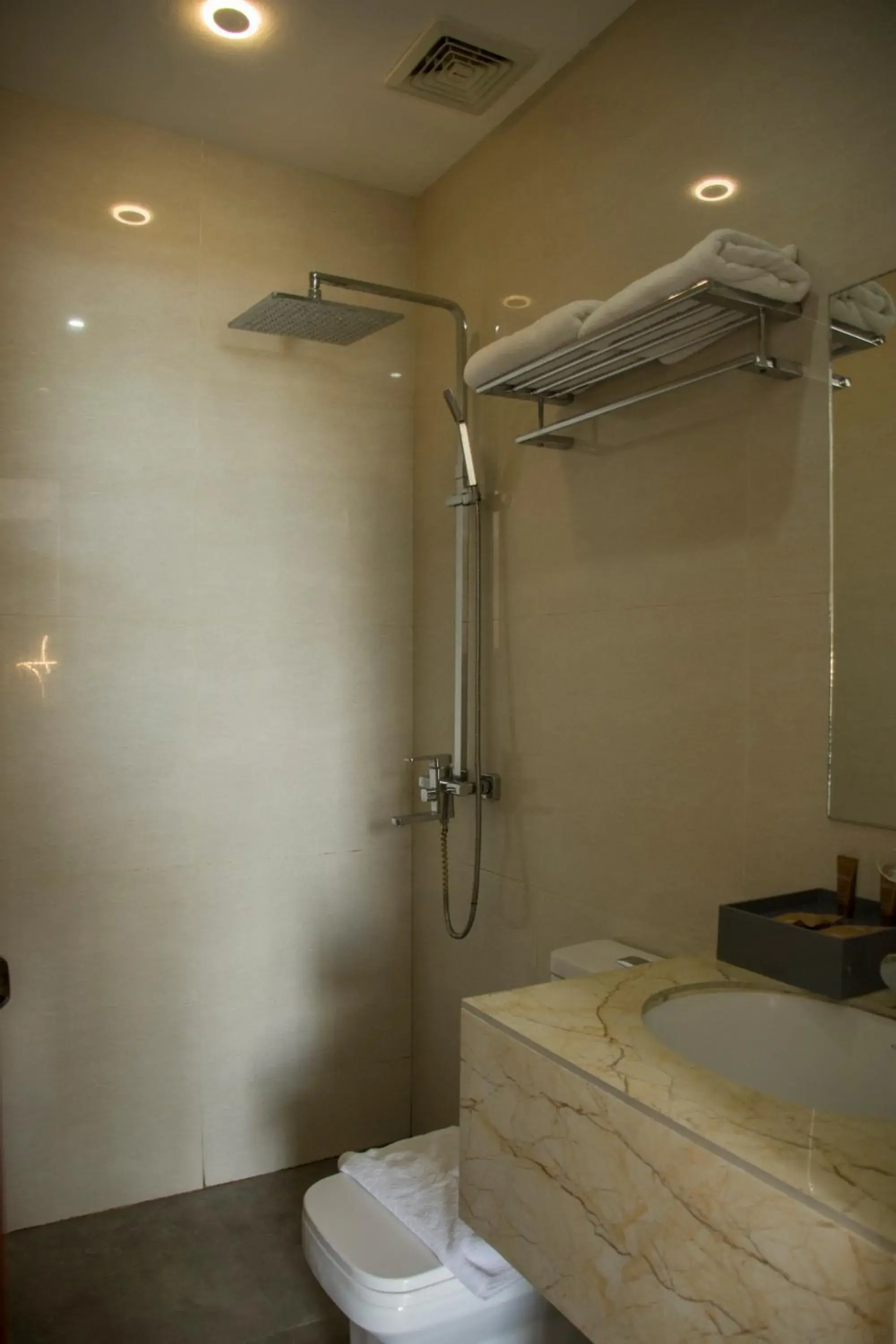 Bathroom in Eastland Hotel And Residences