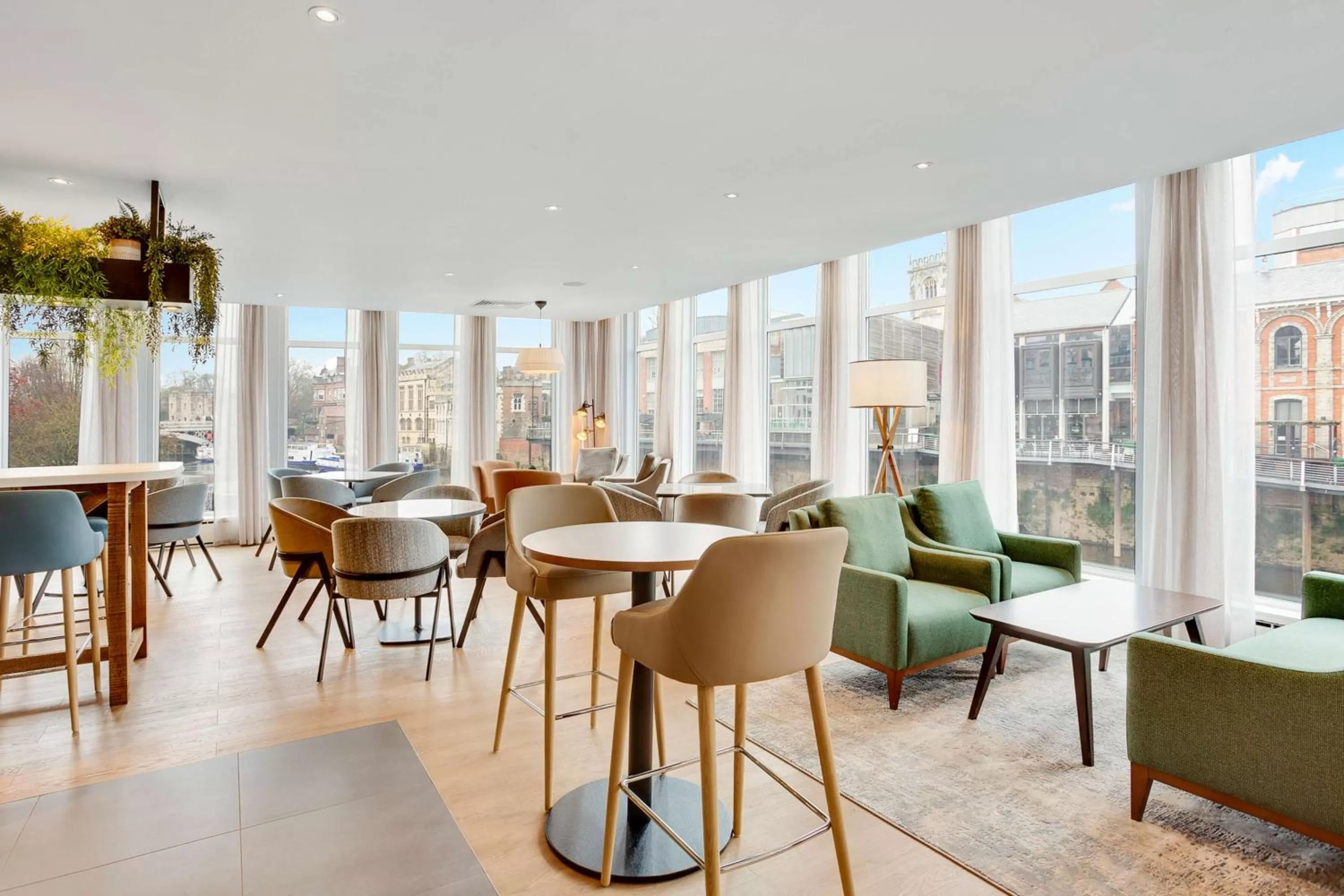 Restaurant/places to eat in Radisson Hotel York