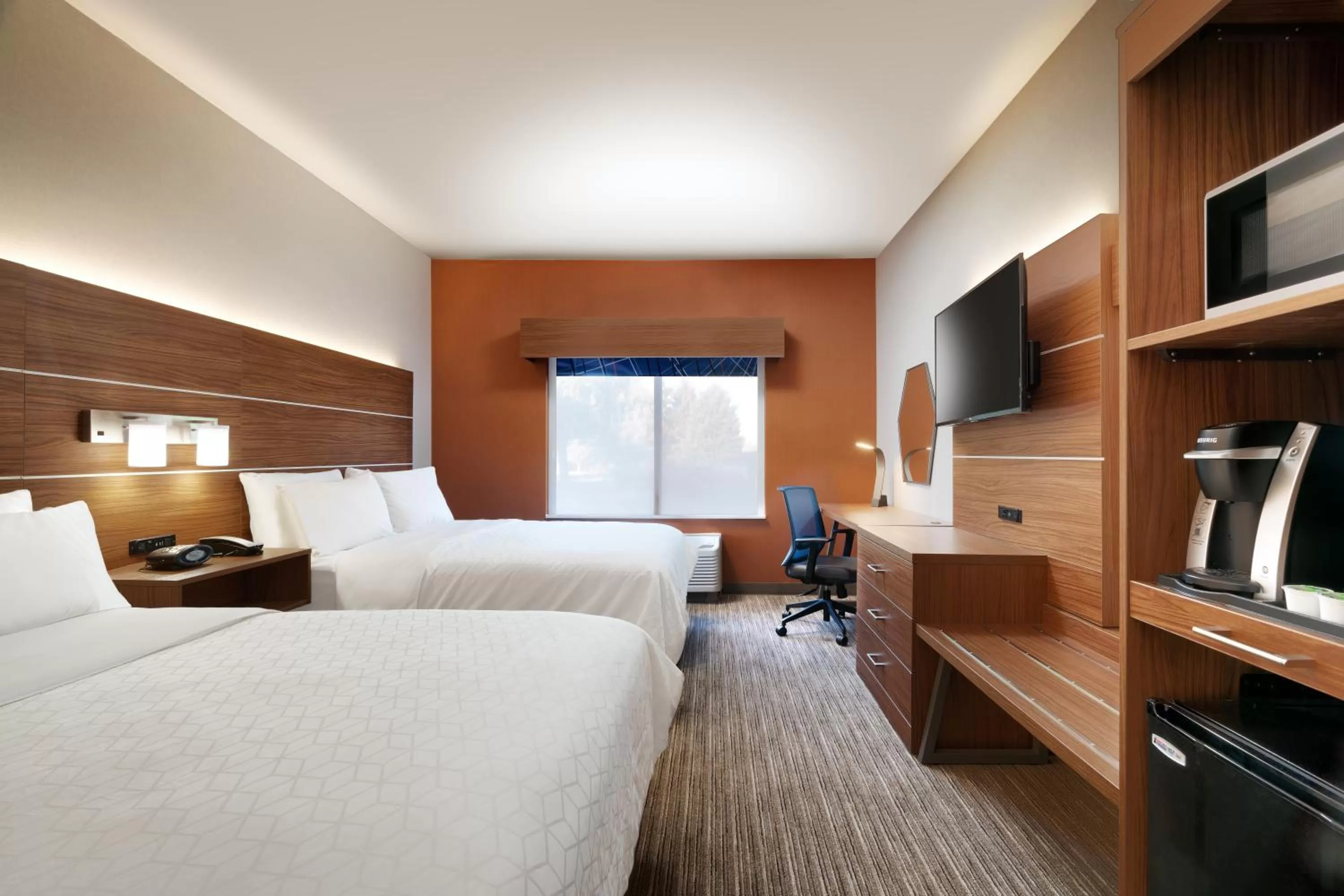 TV and multimedia, Bed in Holiday Inn Express Billings East by IHG