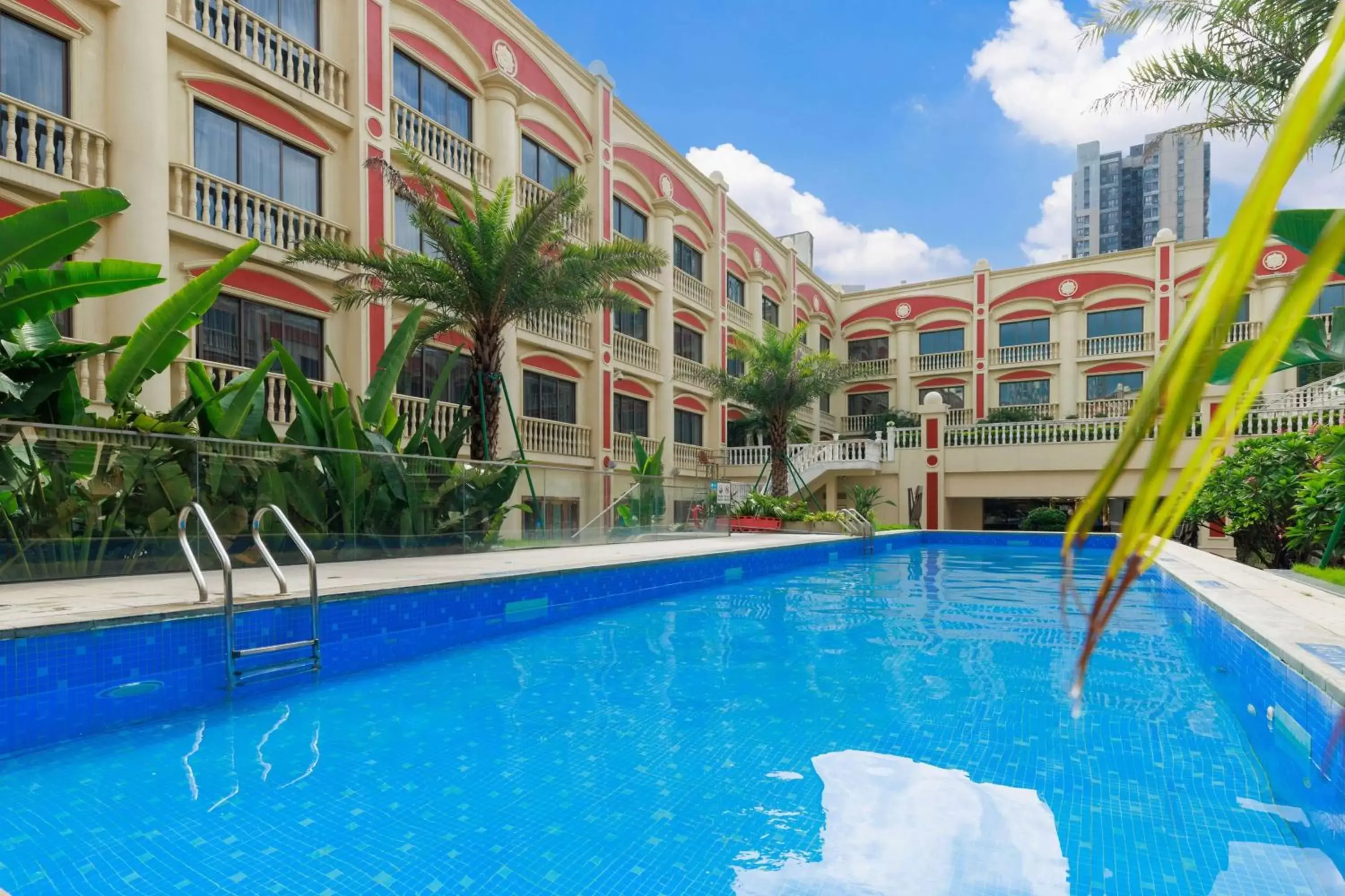 Pool view, Swimming Pool in Wyndham Foshan Shunde