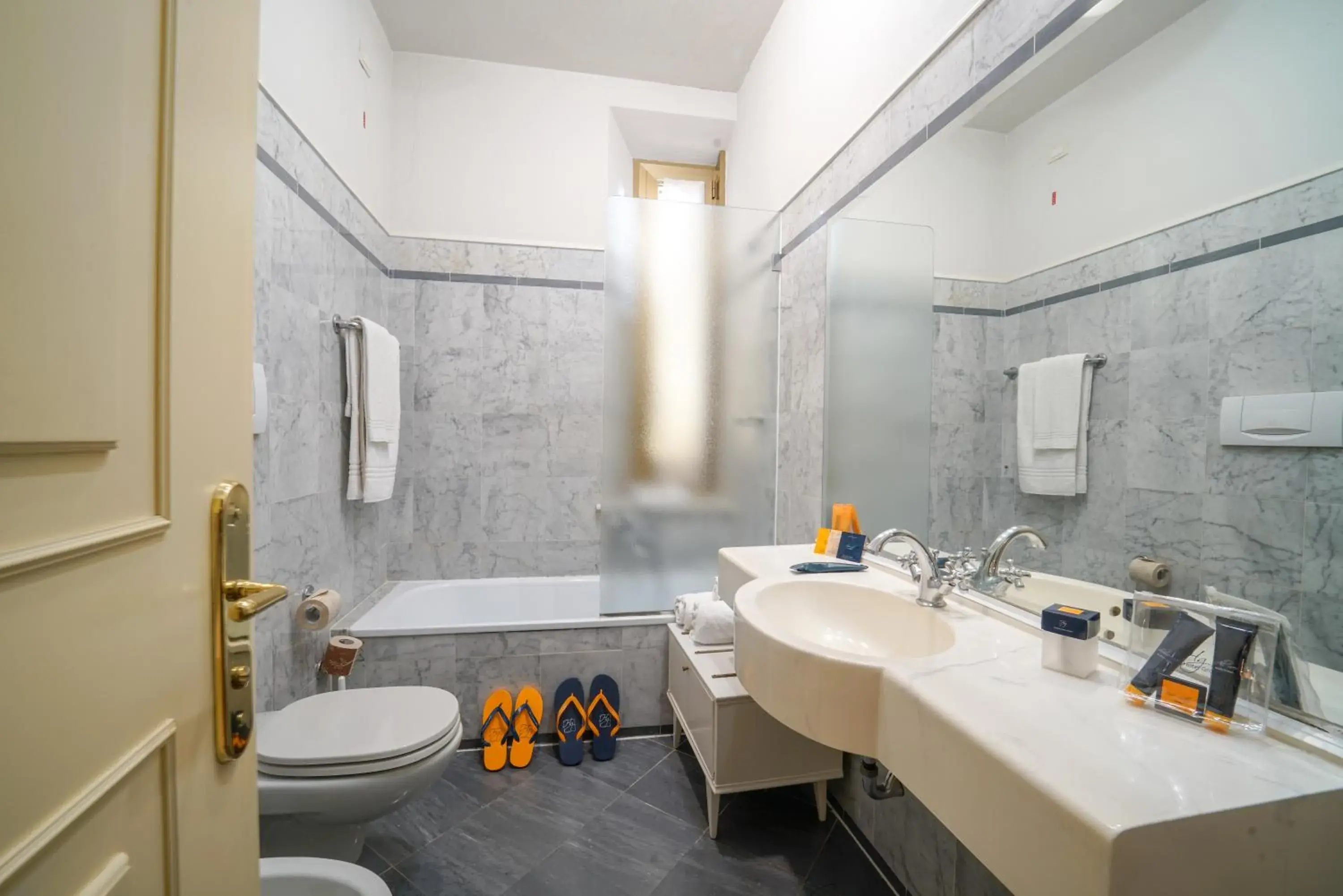 Bathroom in Hotel Cappelli