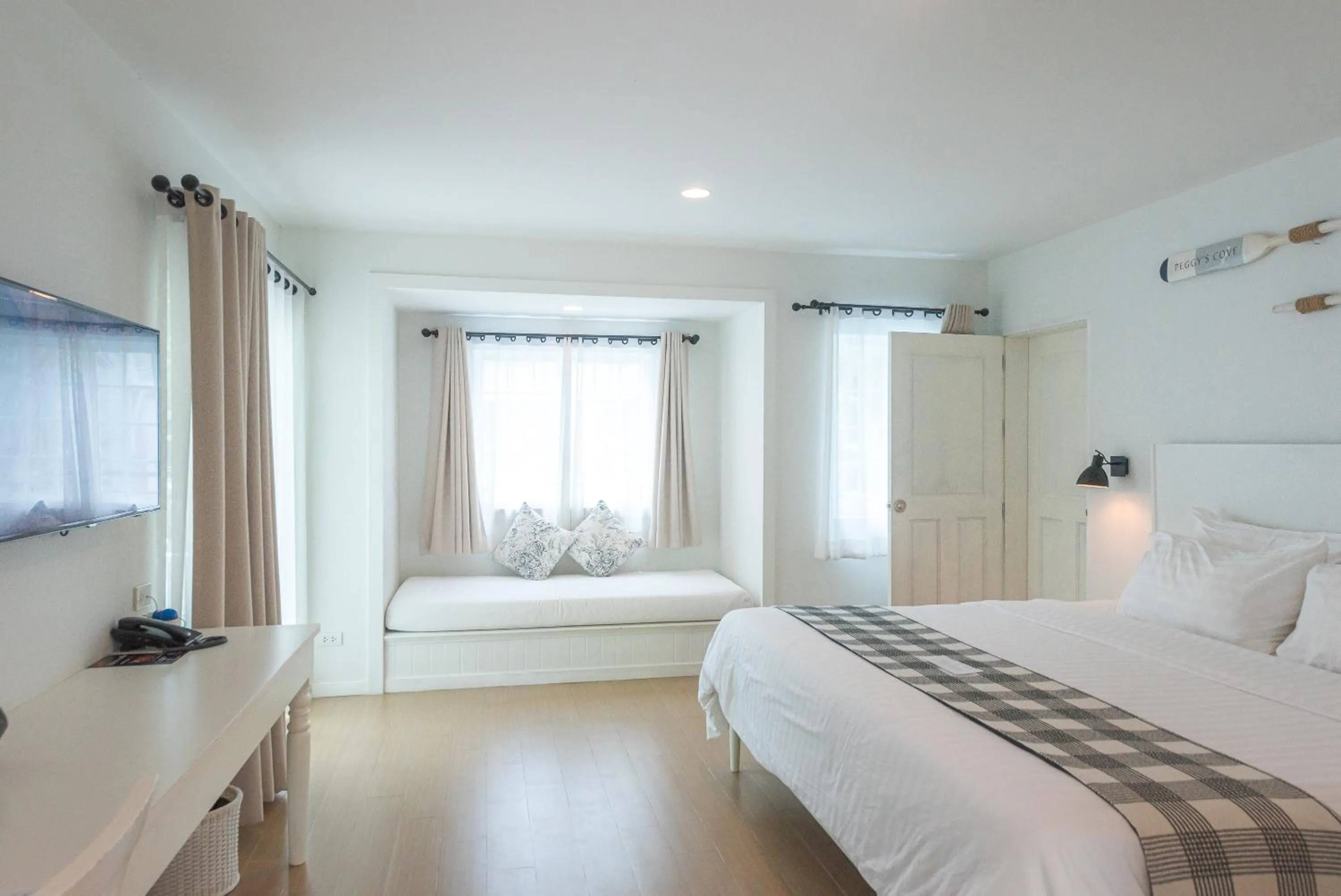 Bed in Peggy's Cove Resort