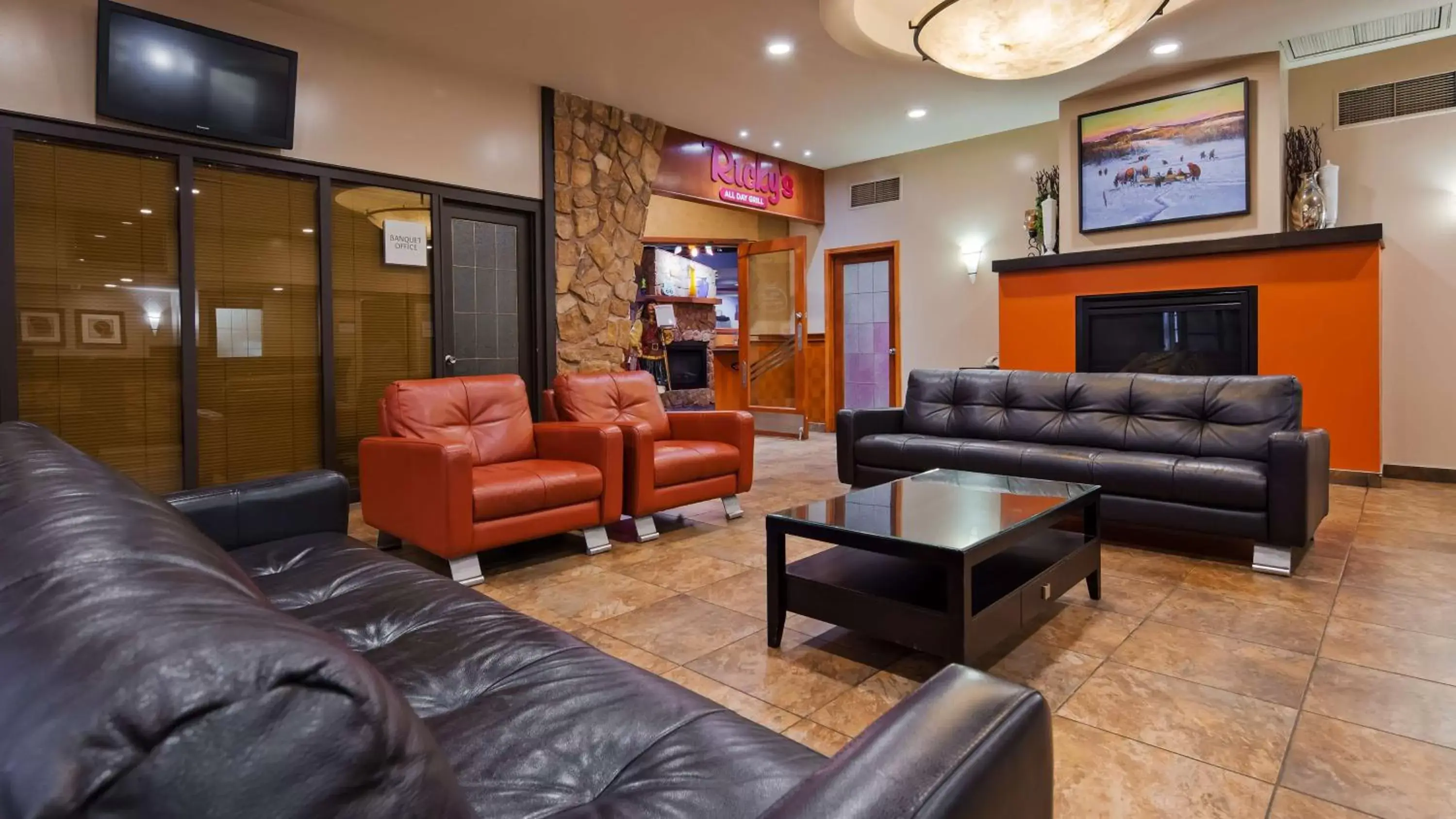 Lobby or reception, Seating Area in Seven Oaks Hotel Regina