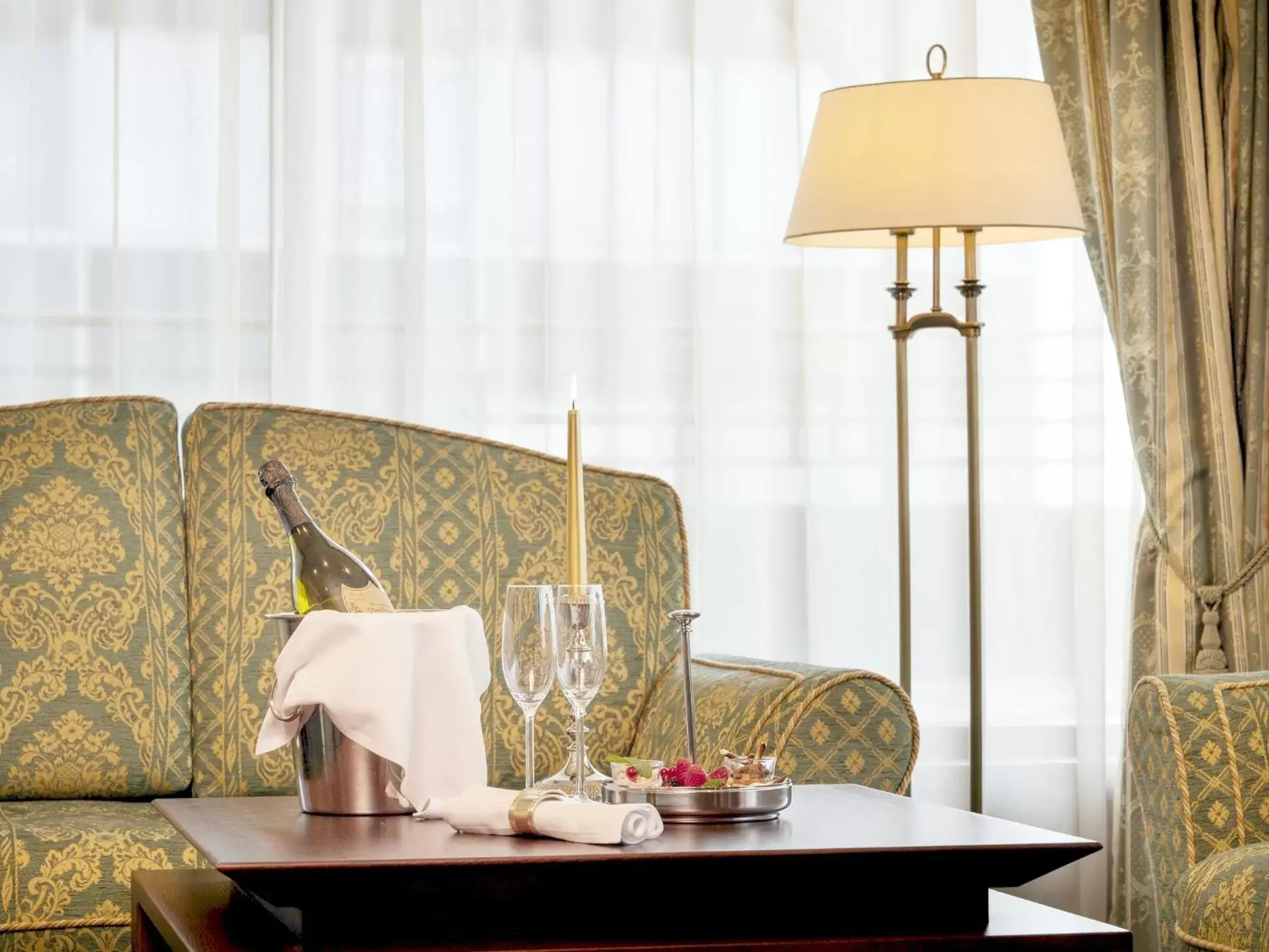 Food and drinks in Grand Hotel Sofia - Top Location, The Most Spacious Rooms in the City, Secured Paid Underground Parking