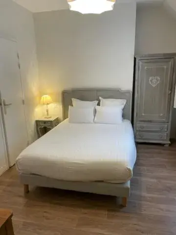 Bed in La Vieille Auberge