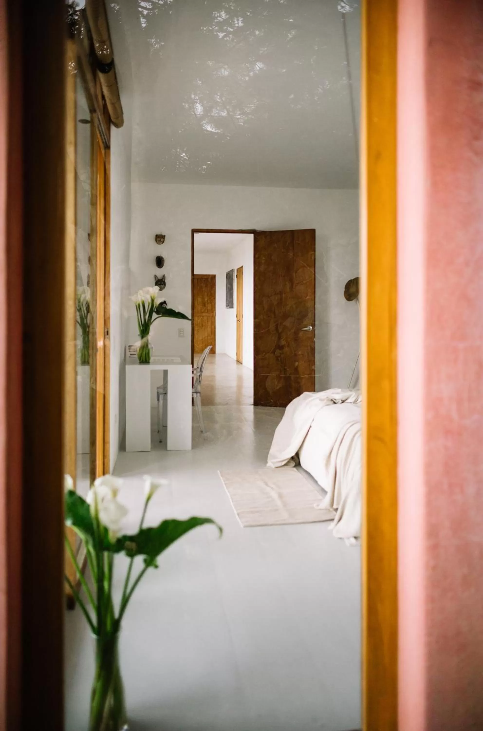 Photo of the whole room, Bed in Anzan Atitlan