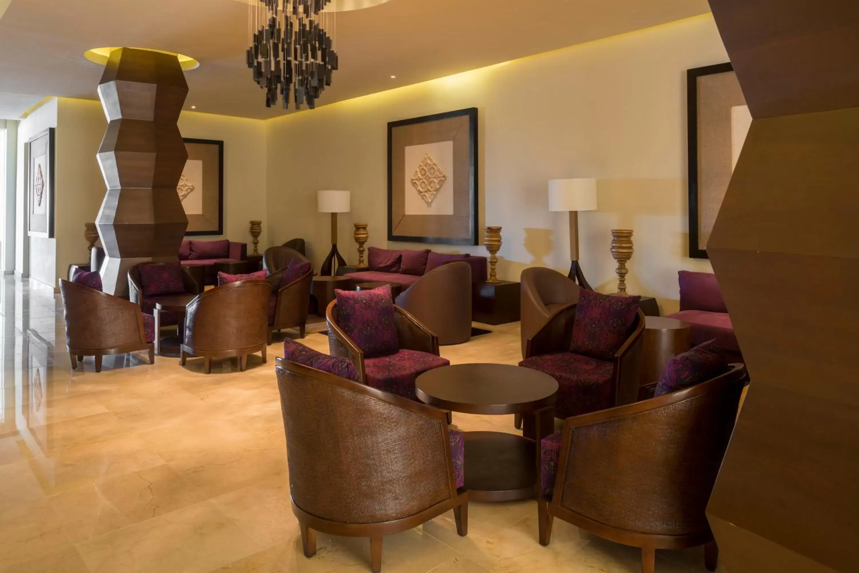 Communal lounge/ TV room, Lounge/Bar in Royalton Punta Cana, An Autograph Collection All-Inclusive Resort & Casino