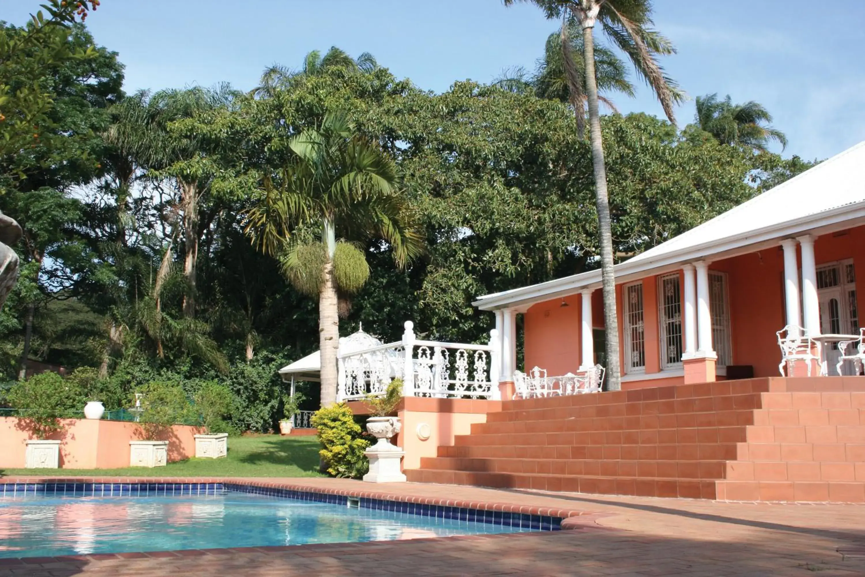 Property building, Swimming Pool in Sica's Guest House