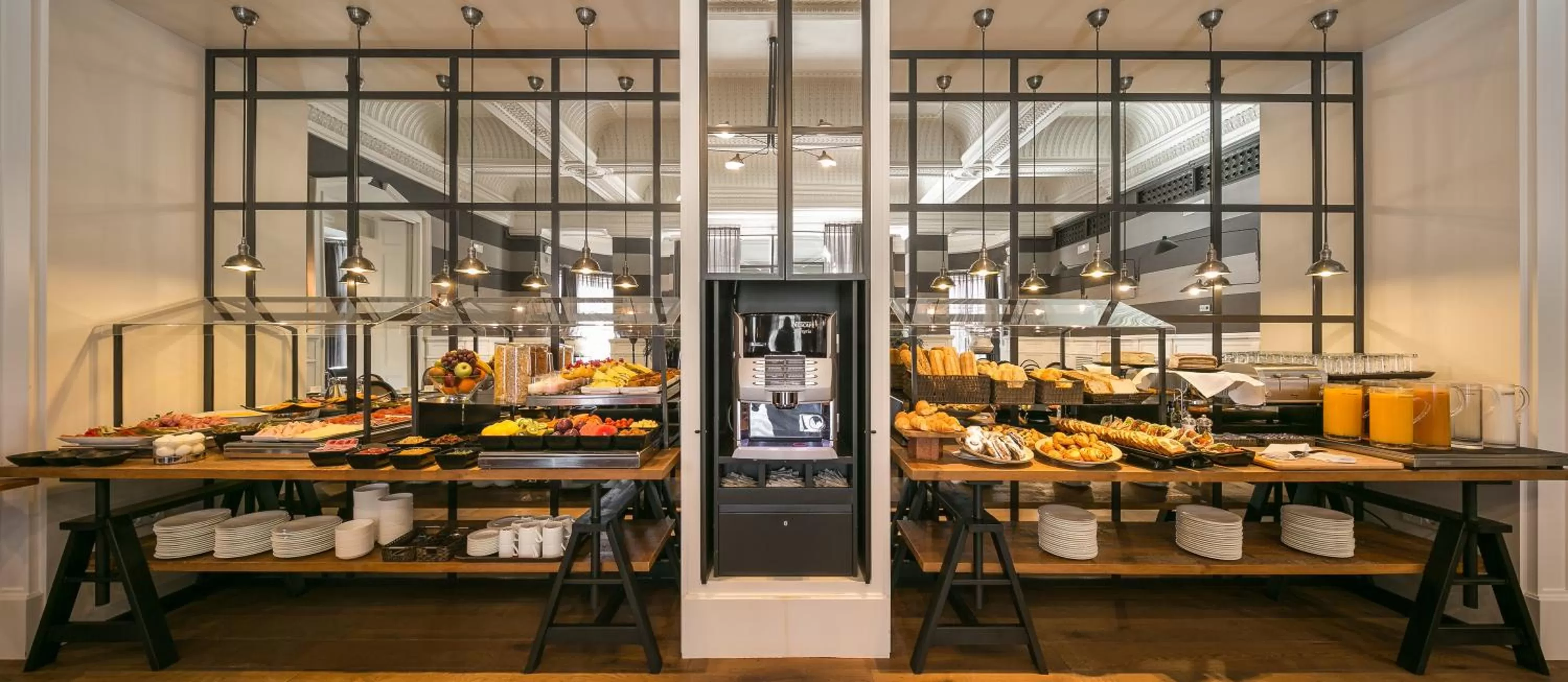 Lounge or bar in Hotel Granvia