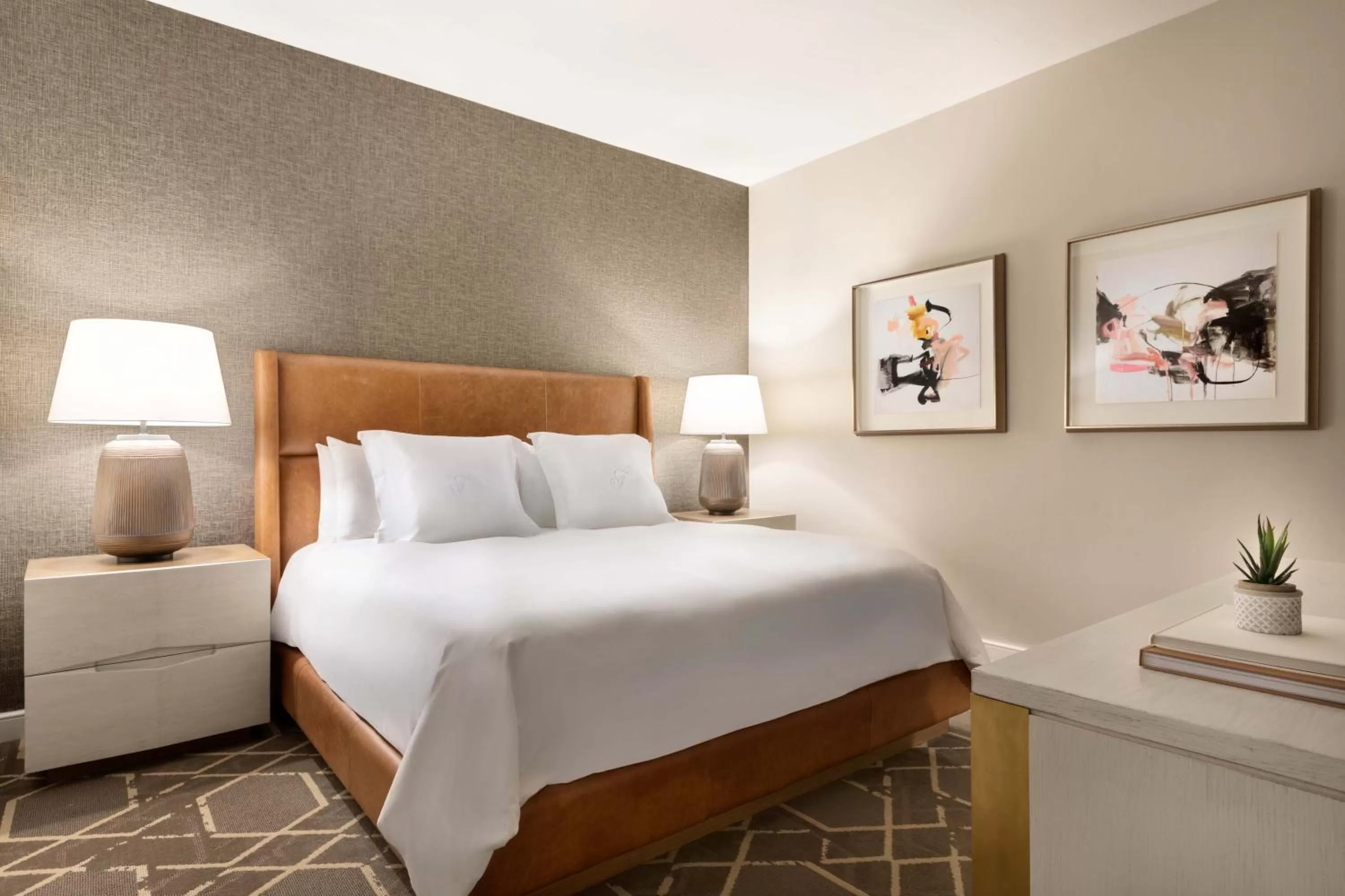 Bed in Fairmont Scottsdale Princess