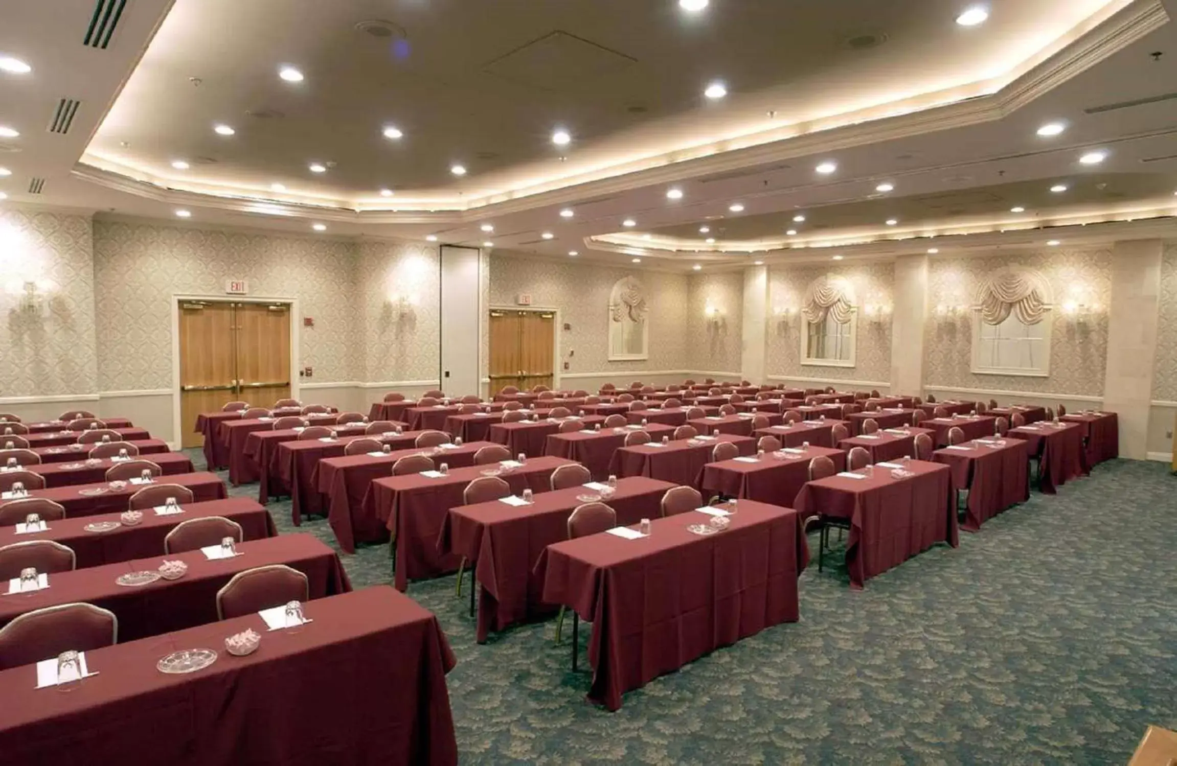 Meeting/conference room in DoubleTree Suites by Hilton Mount Laurel