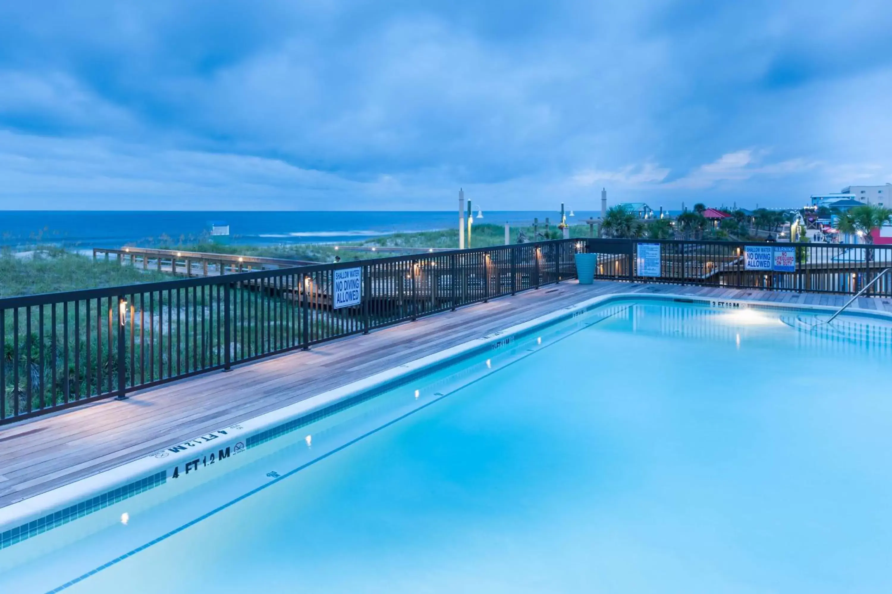 Pool view, Swimming Pool in Hampton Inn & Suites by Hilton Carolina Beach Oceanfront
