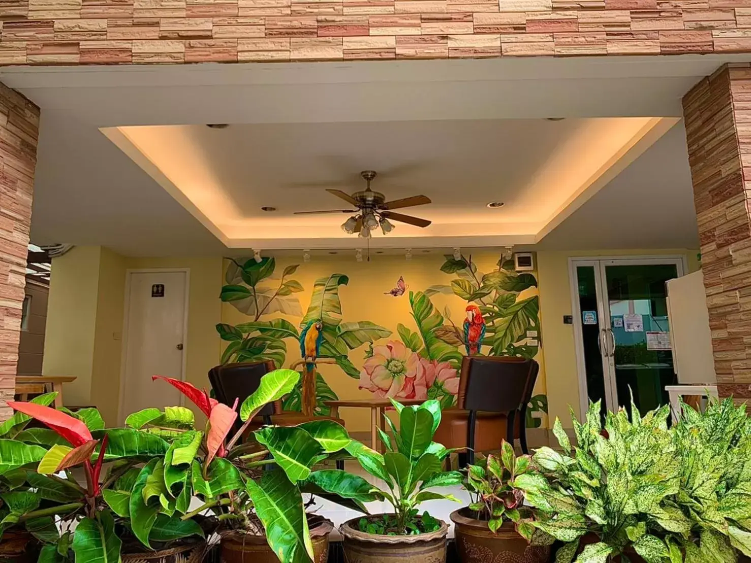 Property building in Salin Home Hotel Ramkhamhaeng Property building in Salin Home Hotel Ramkhamhaeng