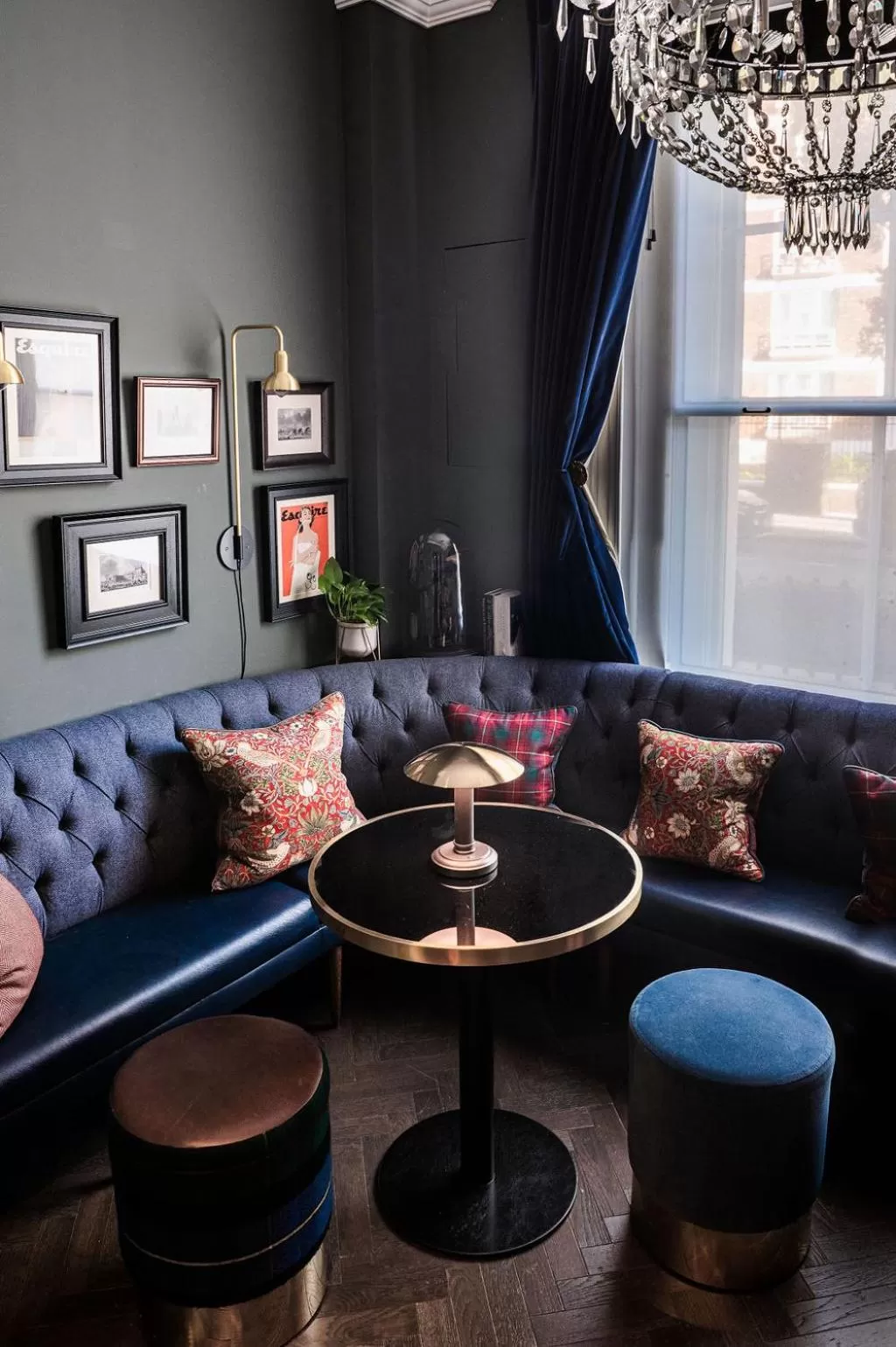 Lounge or bar in The Tophams Hotel