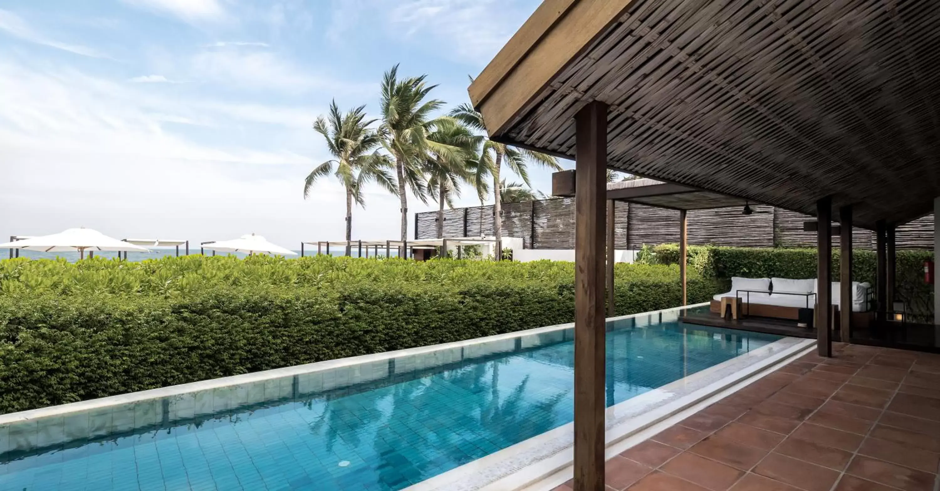 La Canna Beachfront Pool Villa in Putahracsa Hua Hin